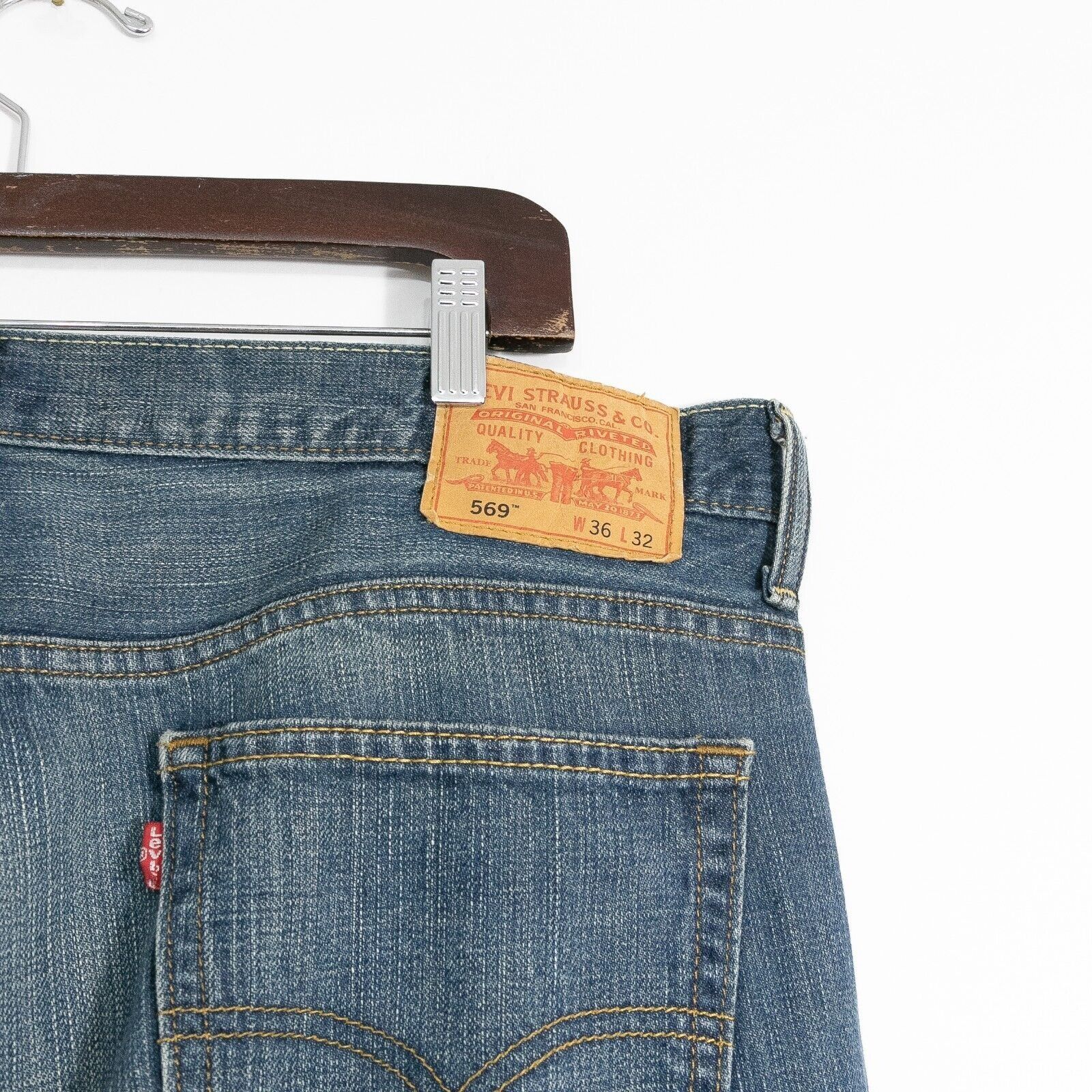 Levi's × Vintage Vintage Y2K Levis 569 Jeans 38x32 - Relaxed Straight Leg Size US 38 / EU 54 - 8 Thumbnail