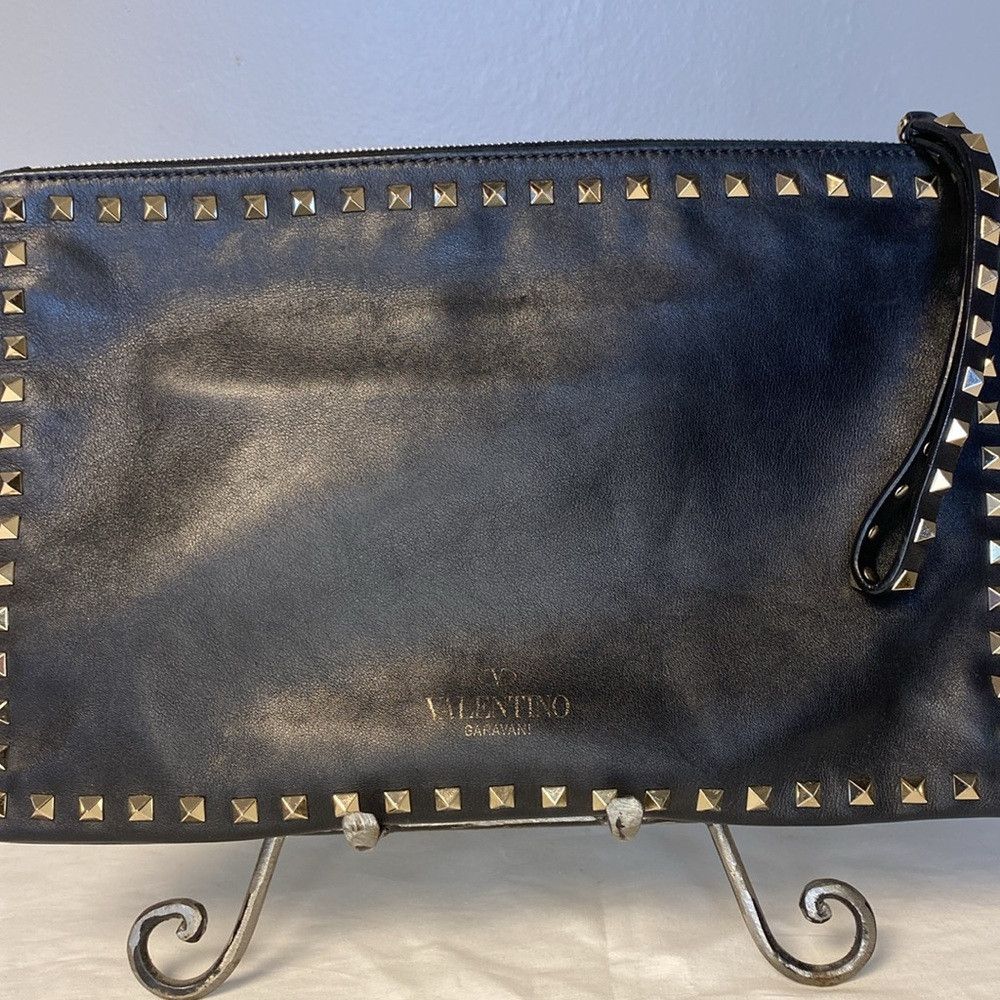 Valentino Valentino Garavani Rockstud Black Leather Pouch Size ONE SIZE - 3 Thumbnail