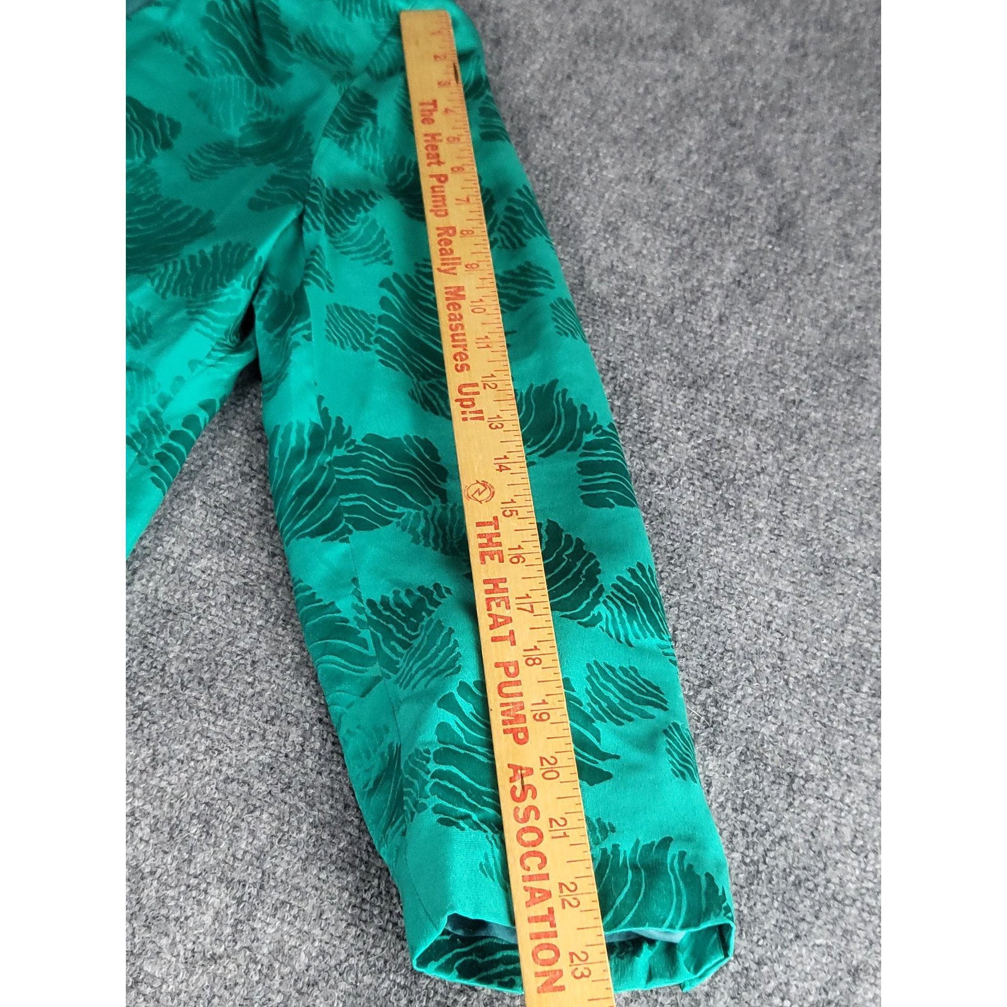 Neiman Marcus Vintage Neiman Marcus VNeck Blazer Women Sz 10 Green Floral Size L / US 10 / IT 46 - 5 Thumbnail