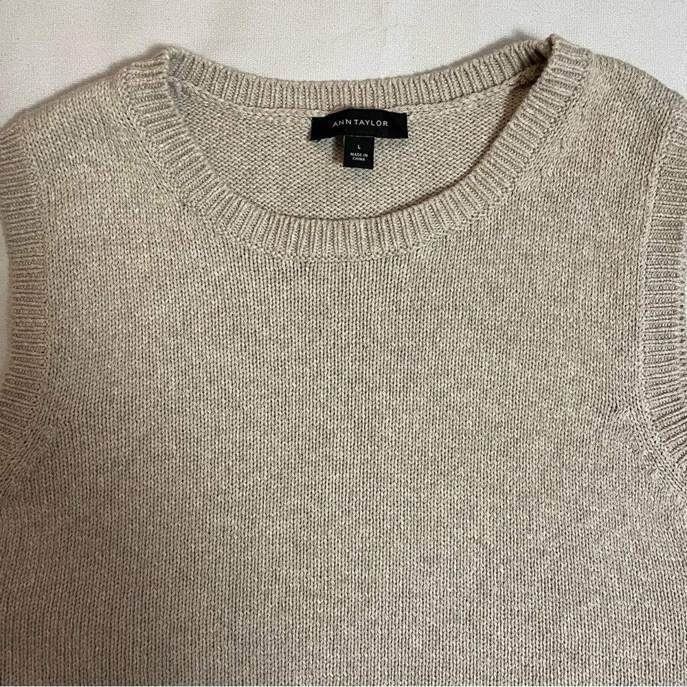 Ann Taylor Ann Taylor Side Tie Sleeveless Beige Cotton Blend Sweater T Size L / US 10 / IT 46 - 9 Thumbnail