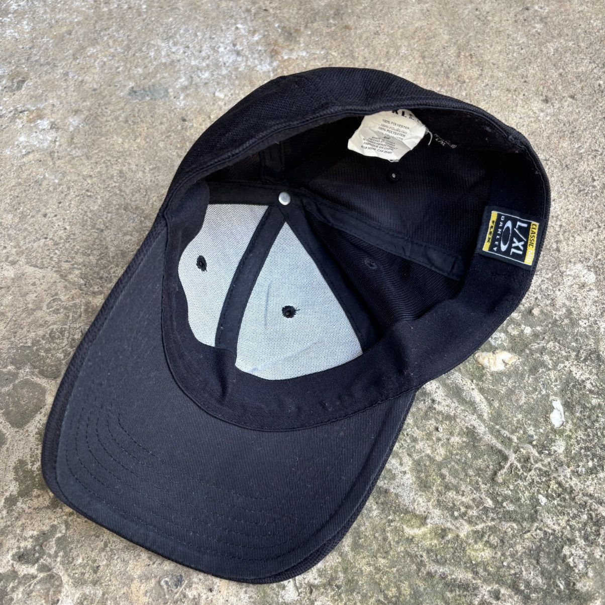 Oakley 2000’s Oakley Hat Size 46 - 4 Thumbnail