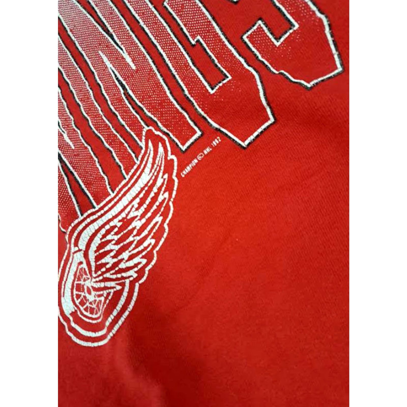 Champion VINTAGE Champion Sweatshirt Hockey USA Made Detroit Red Wings LG Sweatshirt Men Red 1992 Pullover Size US L / EU 52-54 / 3 - 5 Thumbnail