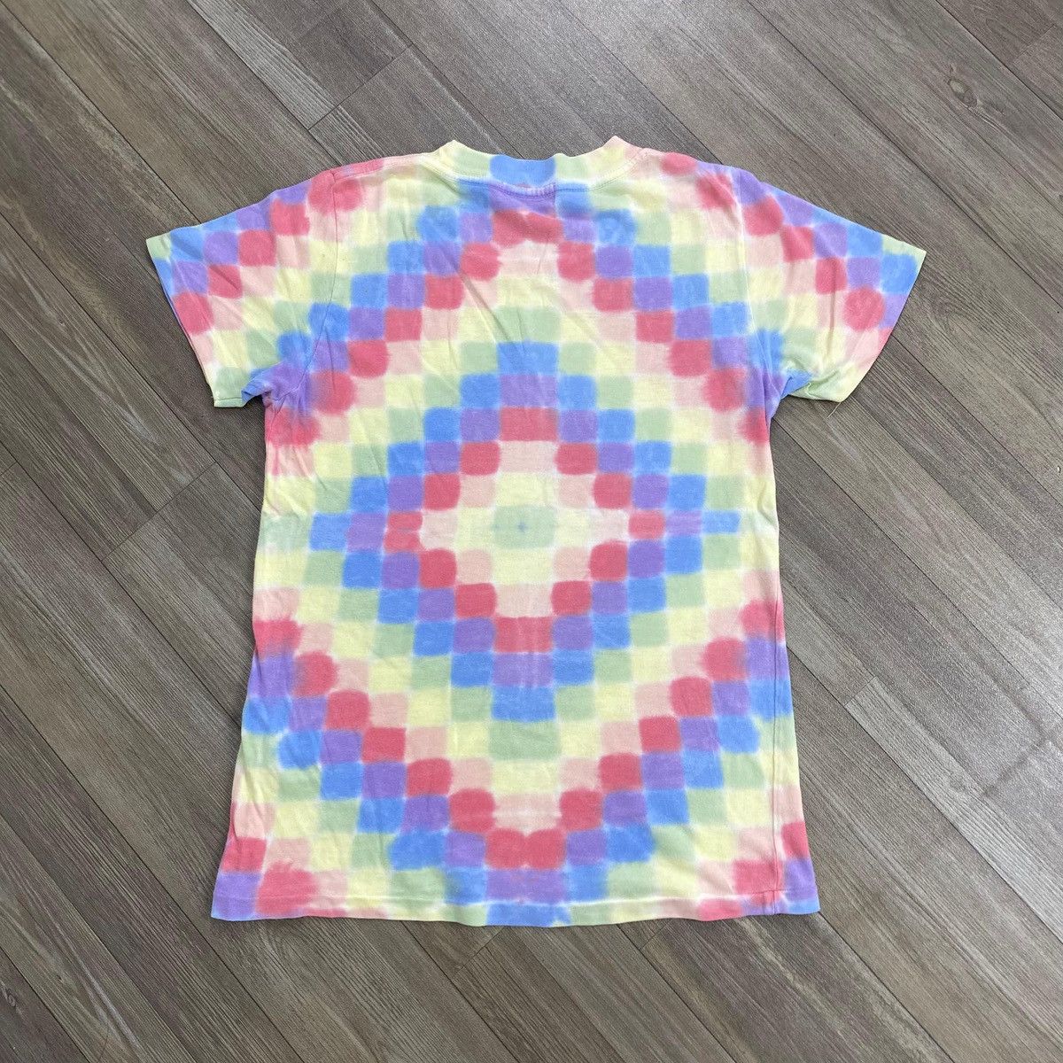 Hysteric Glamour 1990s Hyteric Glamour Certifired Emergency Logo Tie Dye Tee Size US S / EU 44-46 / 1 - 11 Thumbnail