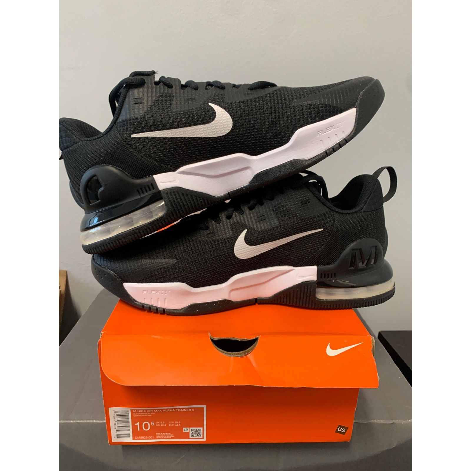 Nike Nike Air Max Alpha Trainer 5 Black White Size 10.5 Size US 10.5 / EU 43-44 - 5 Thumbnail