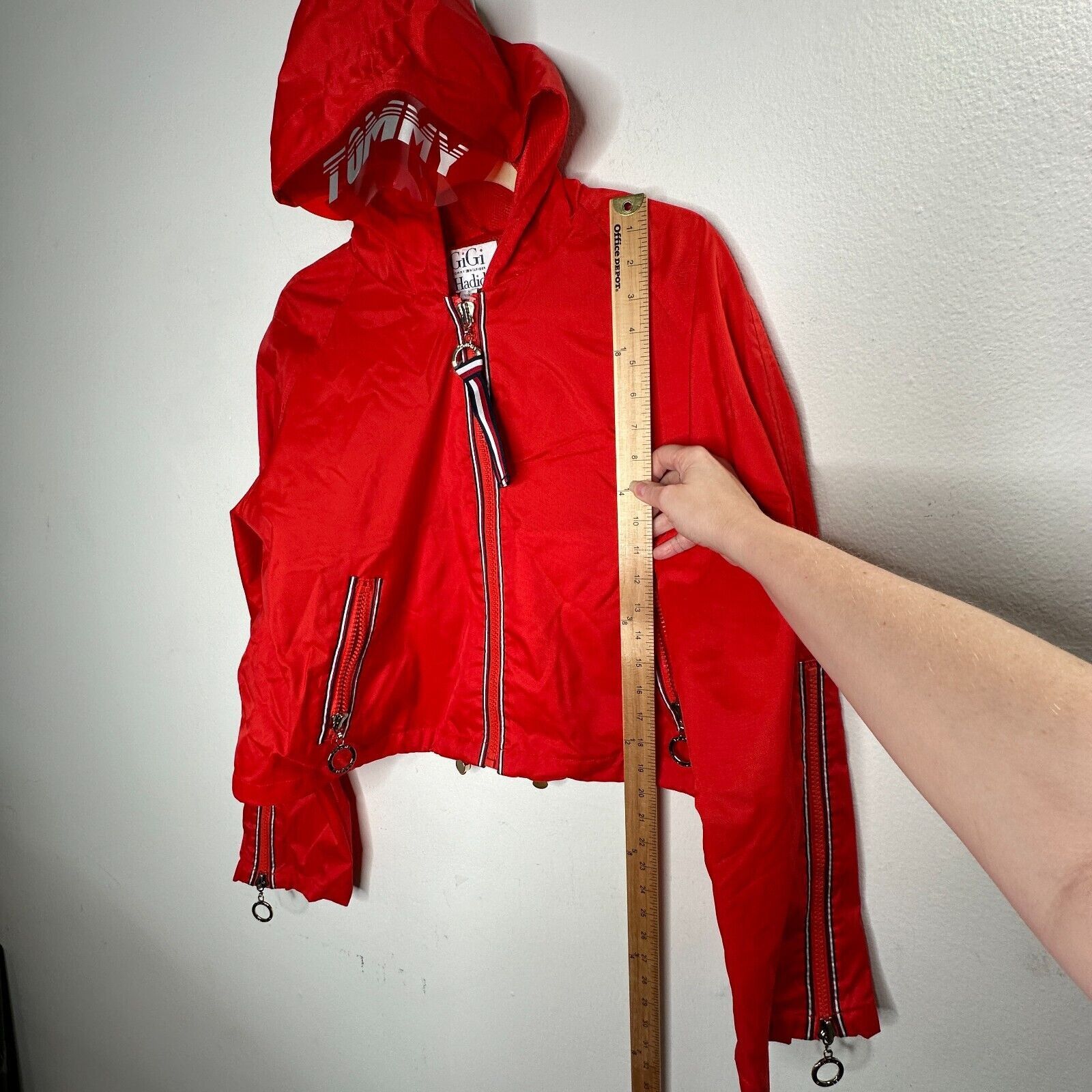 Tommy Hilfiger Tommy X Gigi Hadad Visor Red Jacket Front Zip Mesh Lining SM Size S / US 4 / IT 40 - 14 Thumbnail