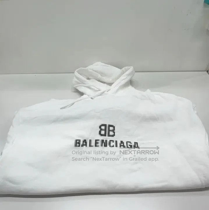 Balenciaga Balenciaga White Logo Drawstring Hoodie. Size US M / EU 48-50 / 2 - 5 Thumbnail