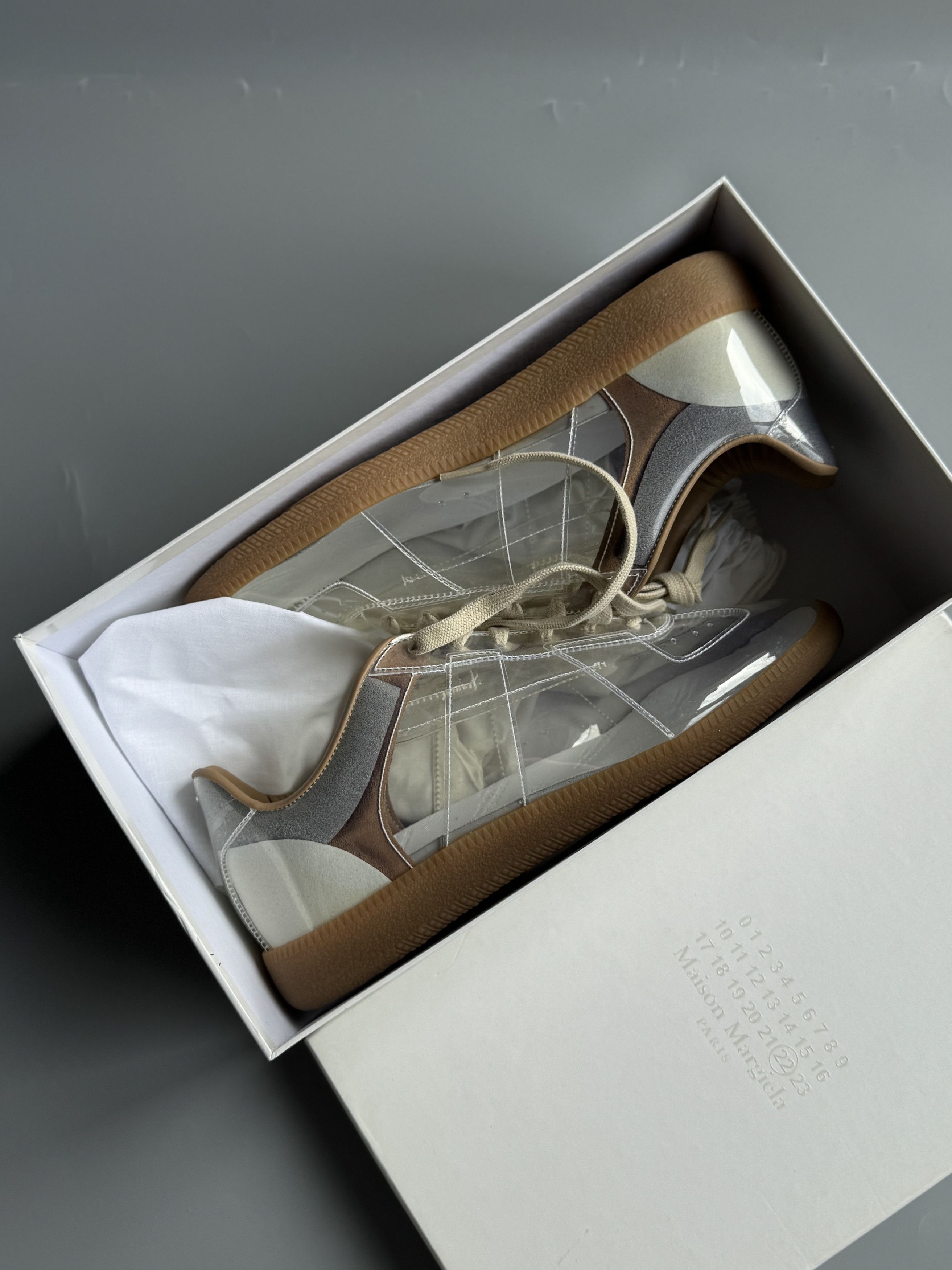 Maison Margiela Maison Margiela Replica Size US 7 / EU 40 - 1 Thumbnail
