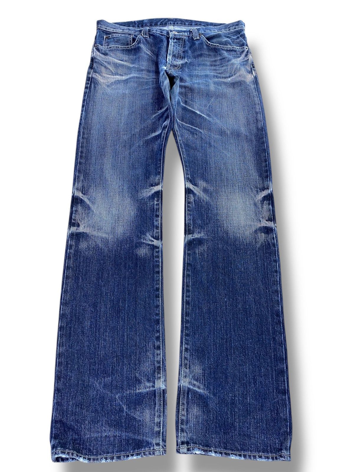 Takeo Kikuchi Takeo Kikuchi Blue Wash Whiskered Straight Leg Style Jeans Size US 34 / EU 50 - 1 Thumbnail