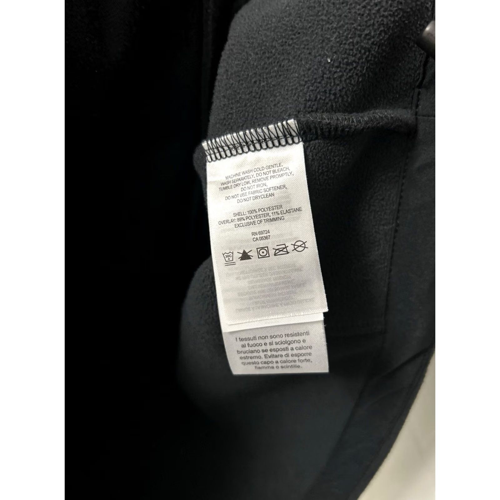 Vintage Columbia Fleece Vest Mens XL Black Full Zip Softshell Jacket Pocket Zipper Logo Quilted Lightweight Outdoor Nature Hiking Size US XL / EU 56 / 4 - 7 Thumbnail