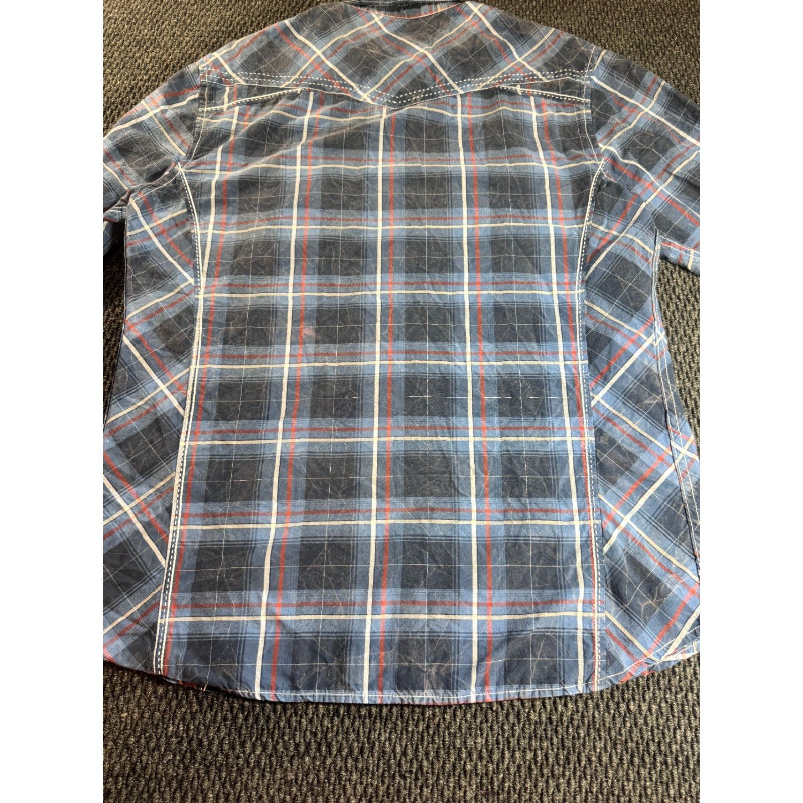 BKE VINTAGE BKE Long Sleeve Metal Button Up Men's Large White Blue Grey Plaid Shirt 1775 Size US L / EU 52-54 / 3 - 3 Thumbnail