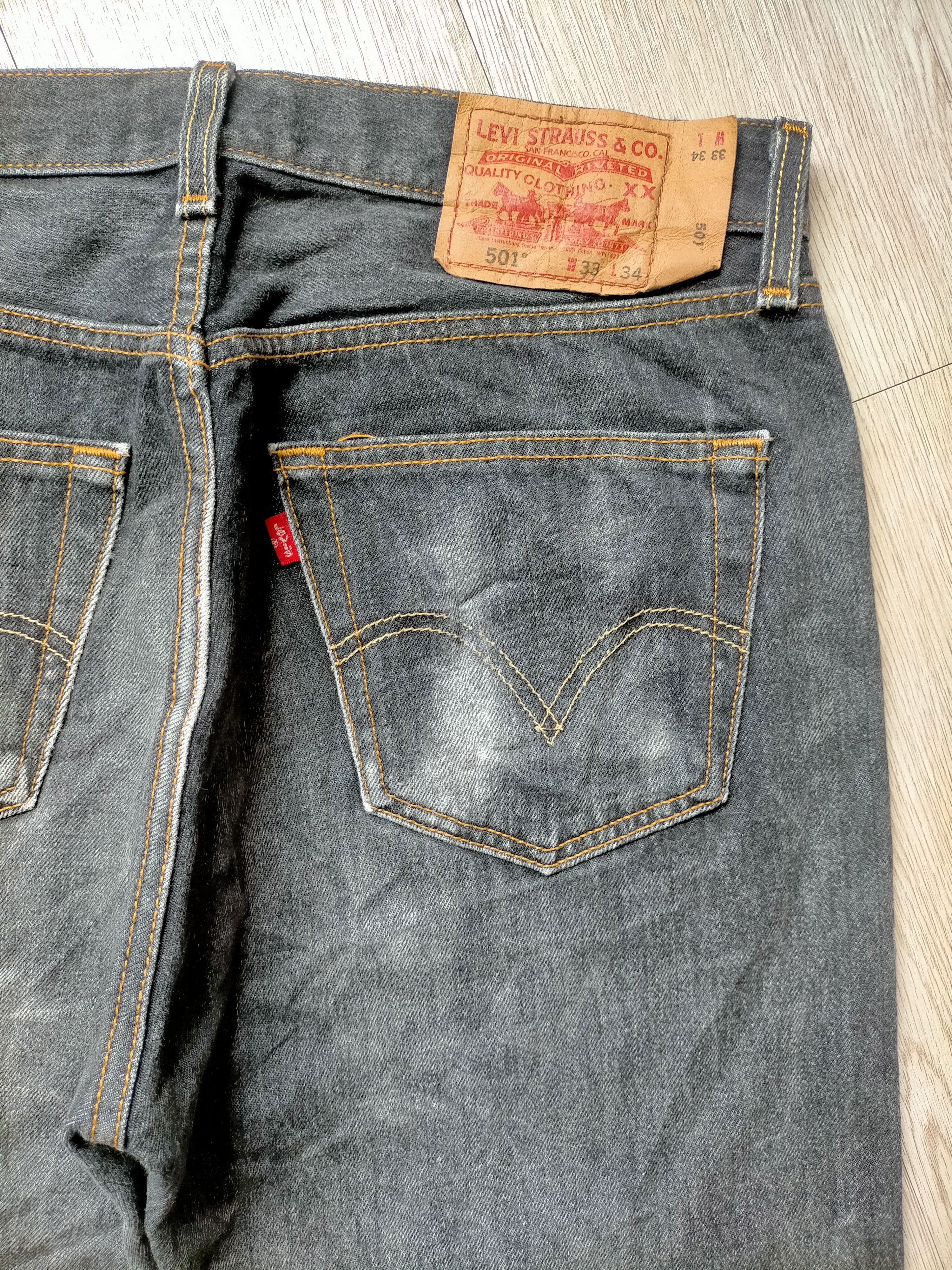 Levi's Vintage Clothing Vintage Levis 501 Black Jeans Size US 32 / EU 48 - 12 Thumbnail