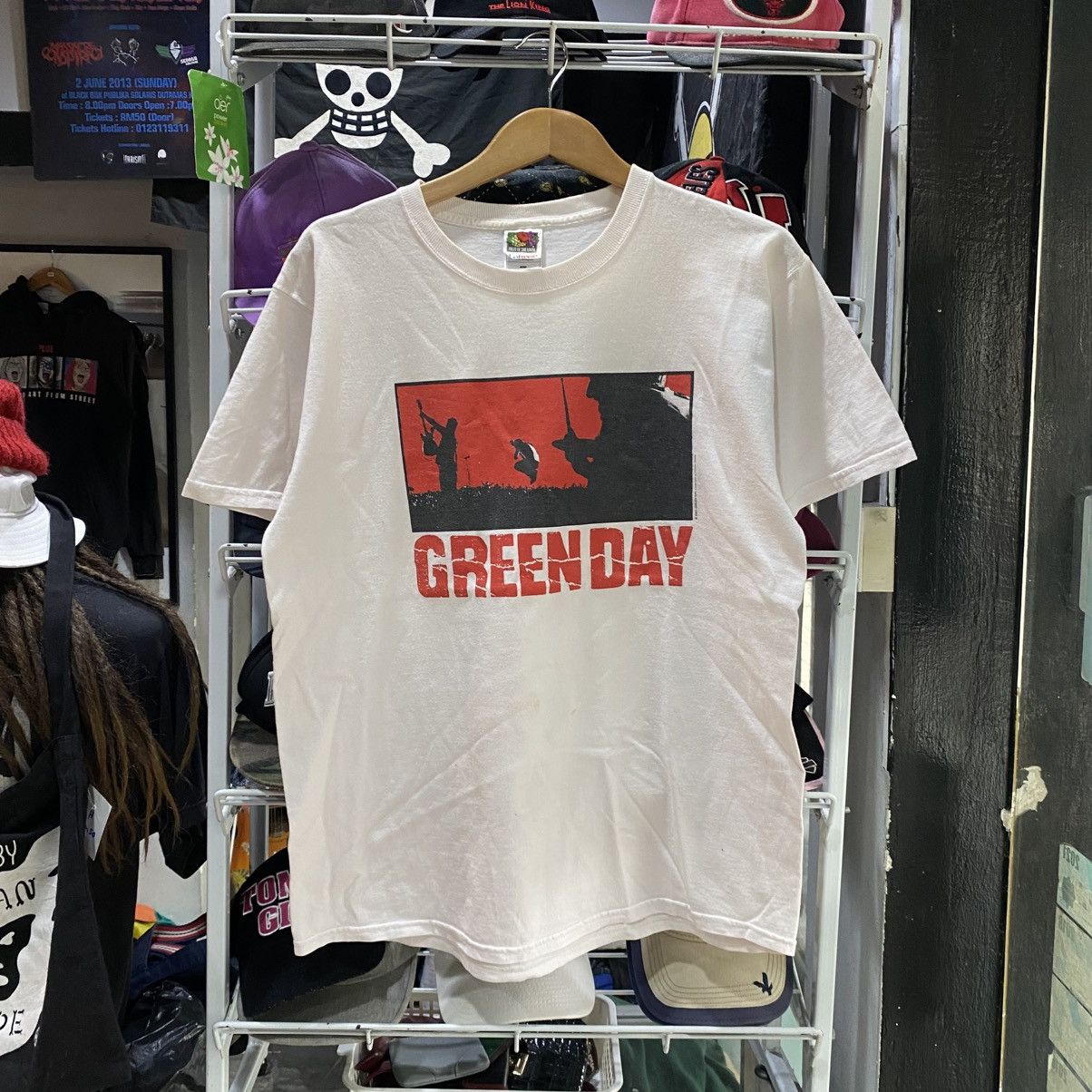 Band Tees × Vintage 2001 Green Day vintage warning: Tshirts Size US L / EU 52-54 / 3 - 1 Thumbnail