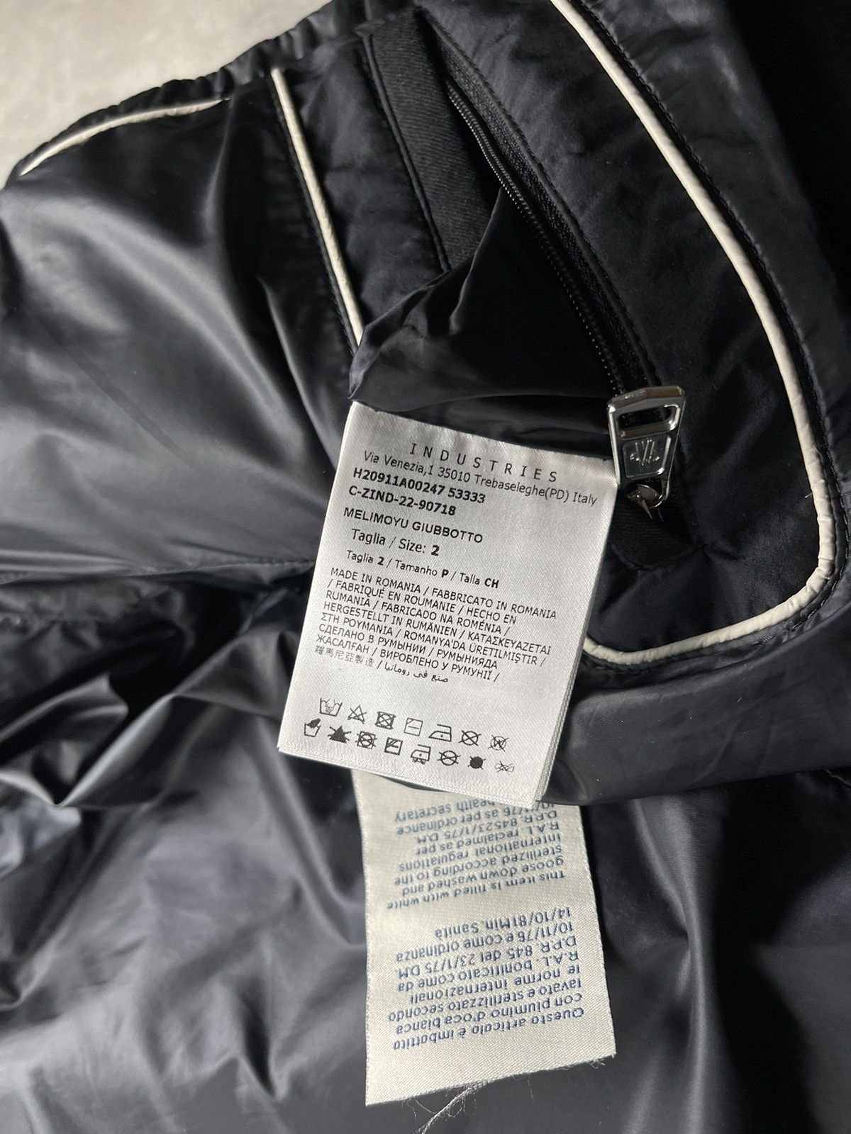 Moncler Moncler Melimoyu Women’s Quilted Premium Down Jacket Black Size M / US 6-8 / IT 42-44 - 18 Thumbnail