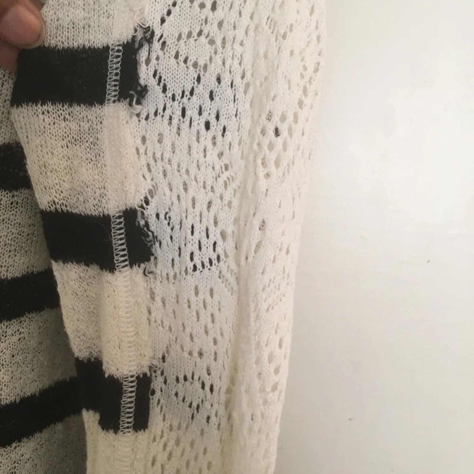 Free People We The Free black/white sweater, lace inserts, size med Size M / US 6-8 / IT 42-44 - 2 Thumbnail
