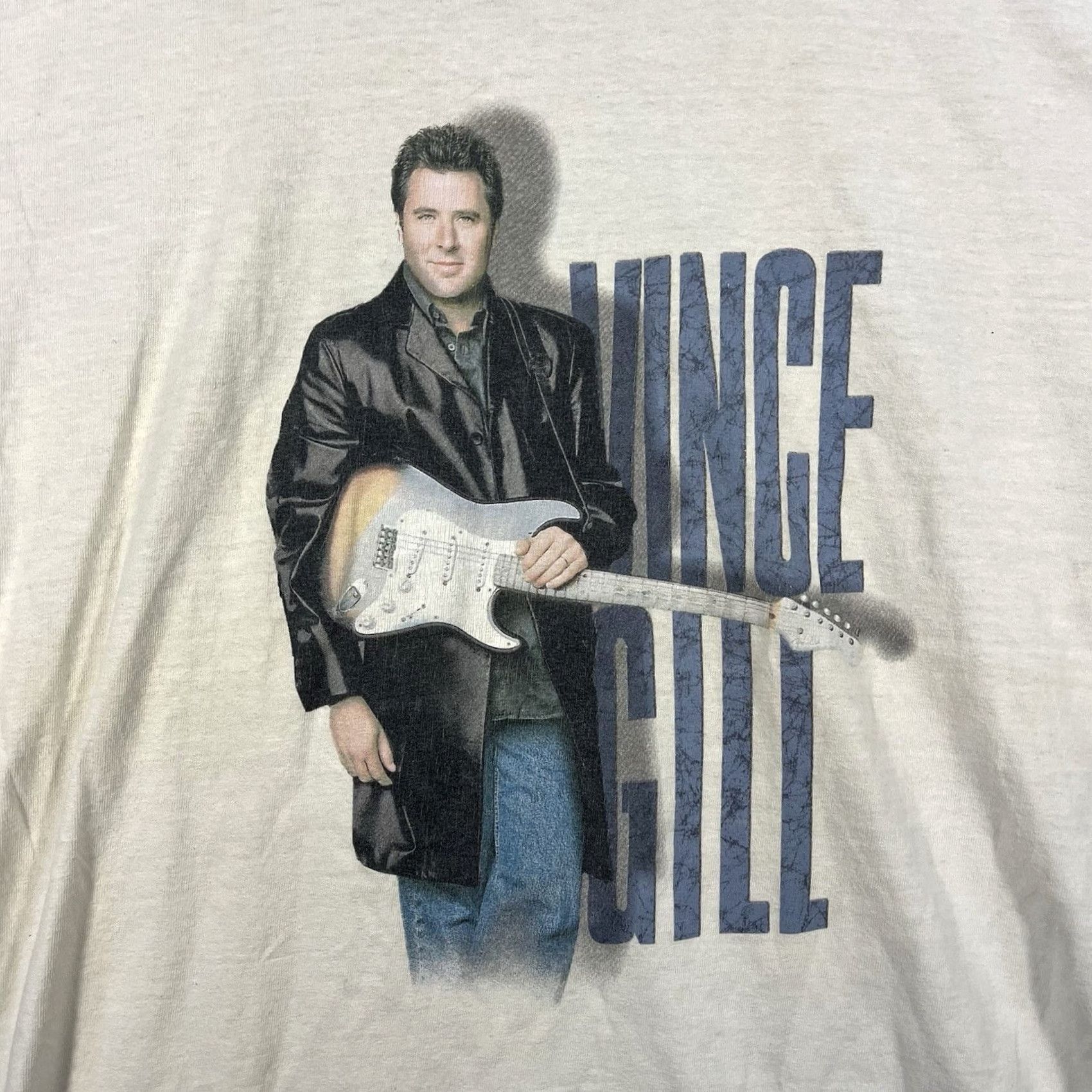 Hanes VINTAGE Vince Gill Concert Tour Shirt Hanes T-Shirt White 90s Graphic Print Short Sleeve Crew Neck L Men Size US L / EU 52-54 / 3 - 2 Thumbnail