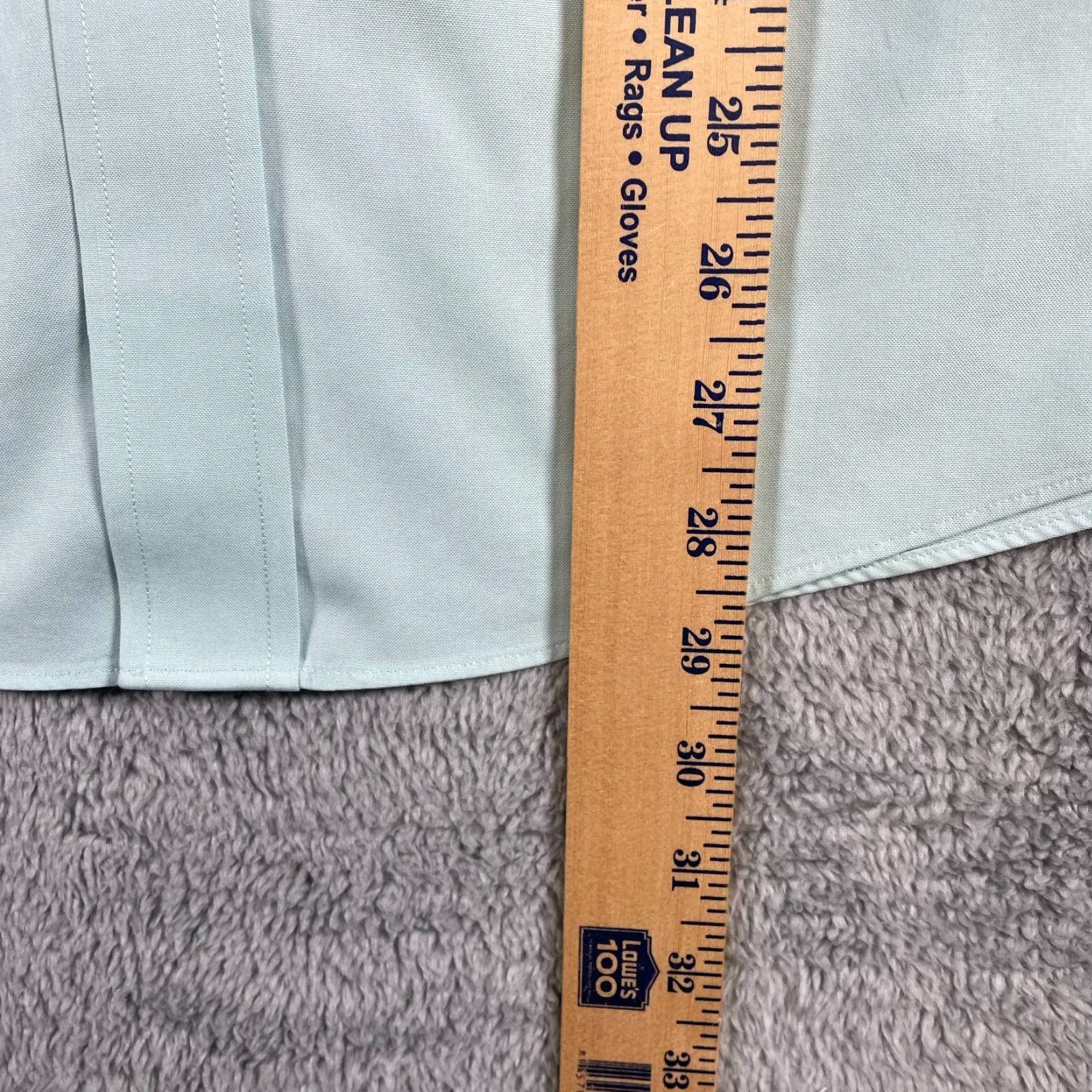 Vintage L.L. Bean Button Dress Shirt Men 15 32 Muted Mint Traditional Fit Button-Up Collared Casual 100% Cotton Regular Green Mens Size 40R - 4 Thumbnail