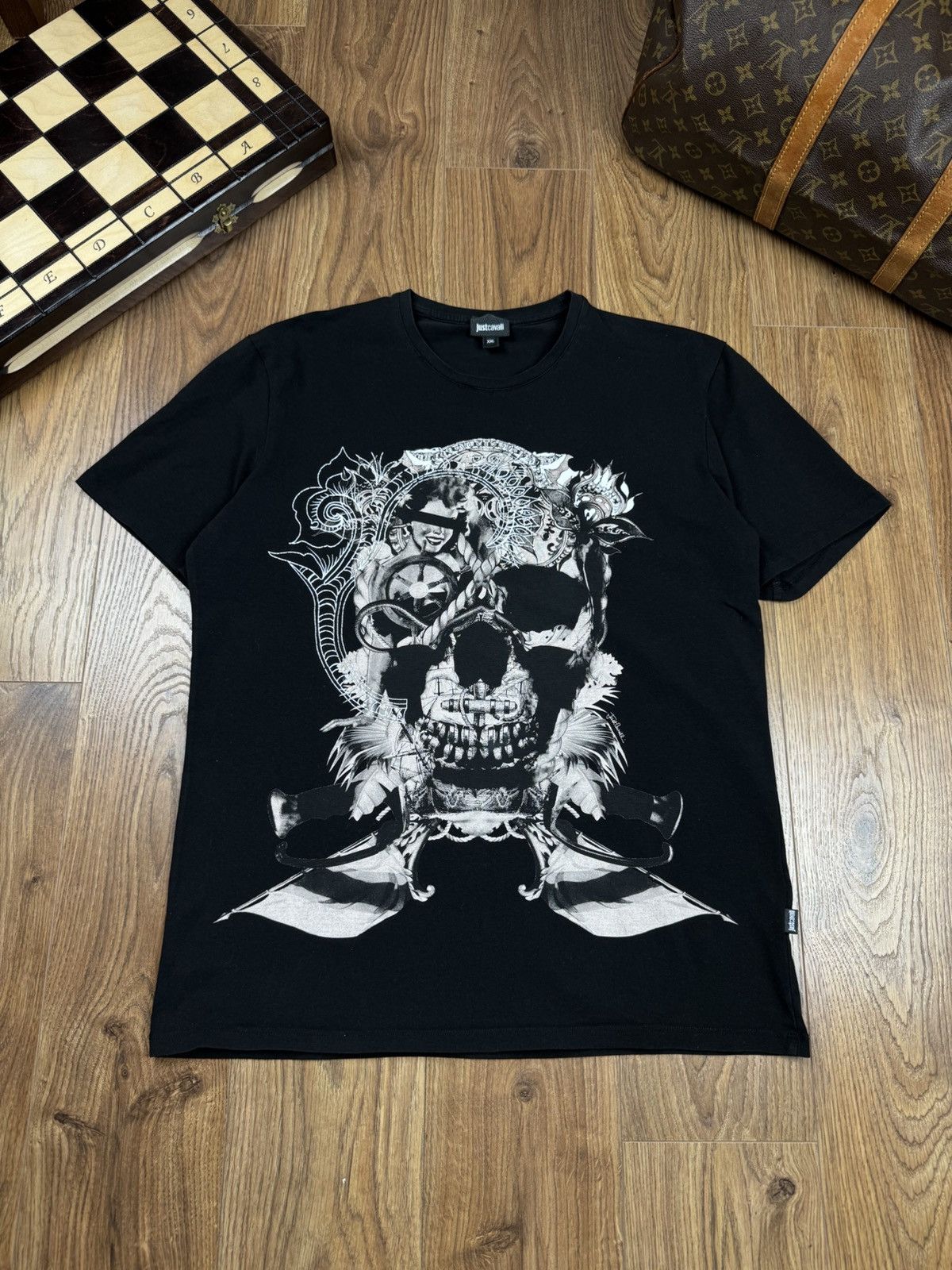 Just Cavalli T-shirt Just Cavalli Italy original casual streetwear item Size US XL / EU 56 / 4 - 1 Thumbnail