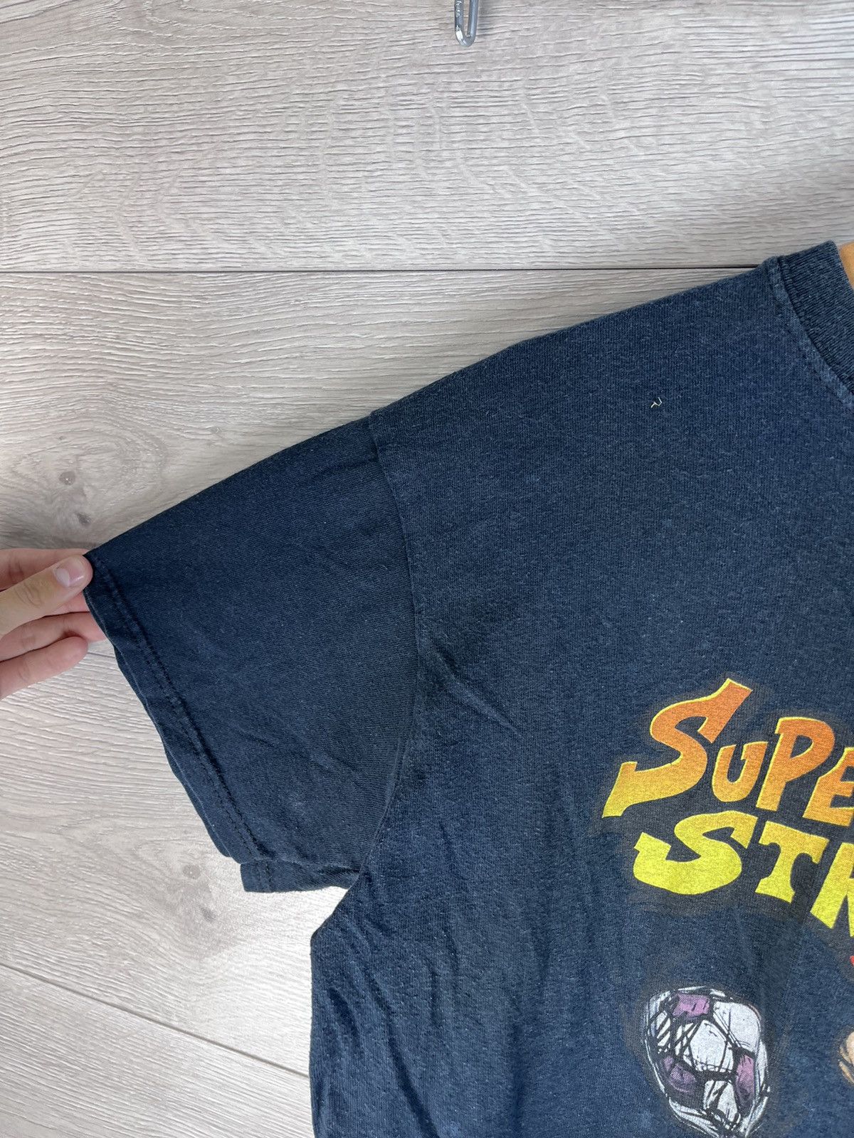 Gildan Vintage men's merch T-shirt Super Mario Stars 2007s size M Size US M / EU 48-50 / 2 - 5 Thumbnail