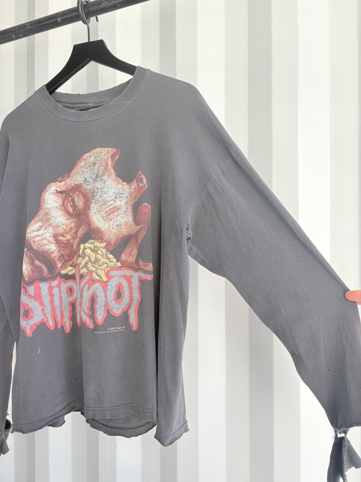 Band Tees Vintage Slipknot Shirt Thrashed Faded Distressed GRUNGE Band Size US XL / EU 56 / 4 - 2 Thumbnail