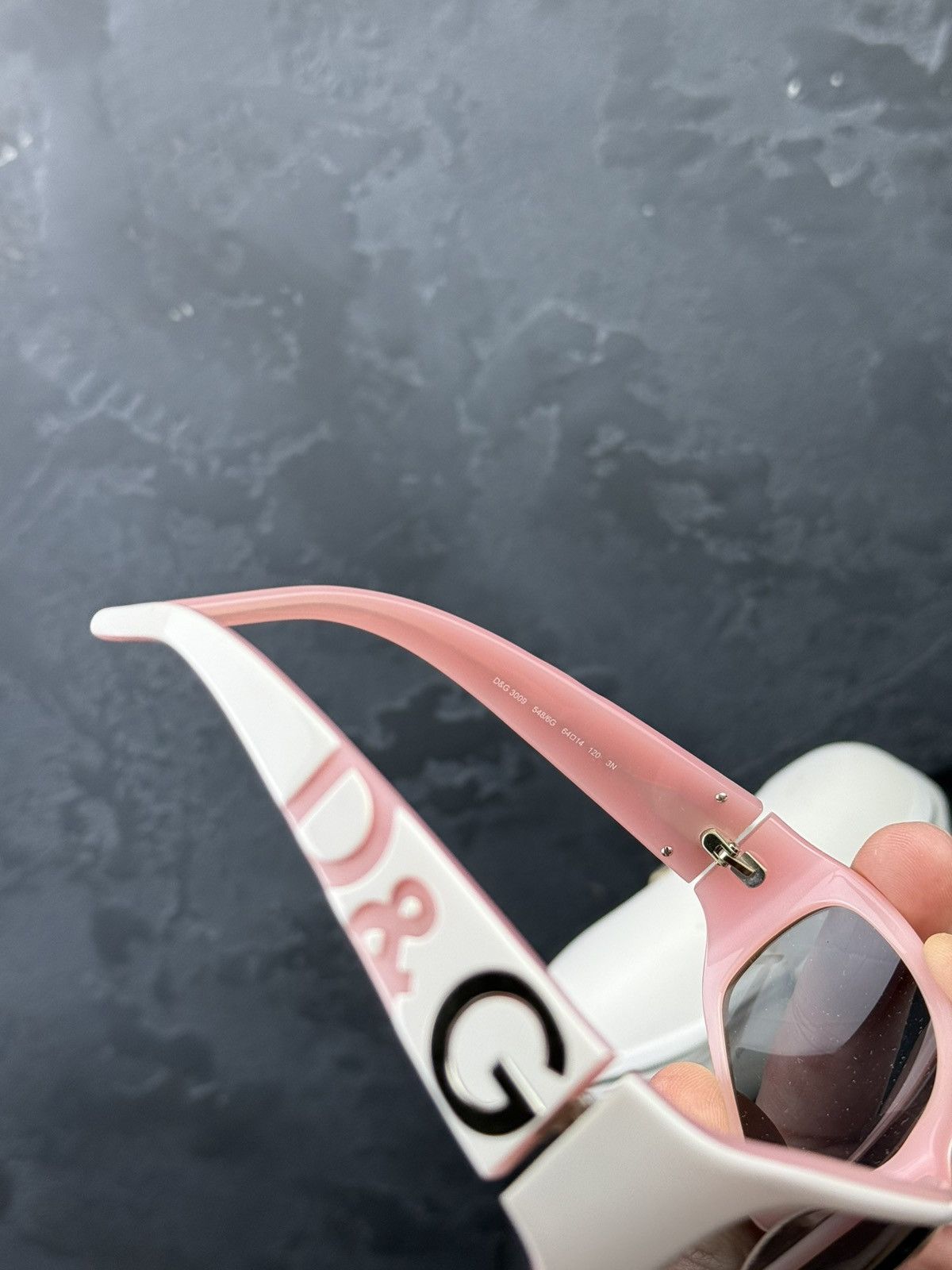 Dolce & Gabbana Vintage Dolce & Gabbana Pink & White Sunglasses Size ONE SIZE - 8 Thumbnail