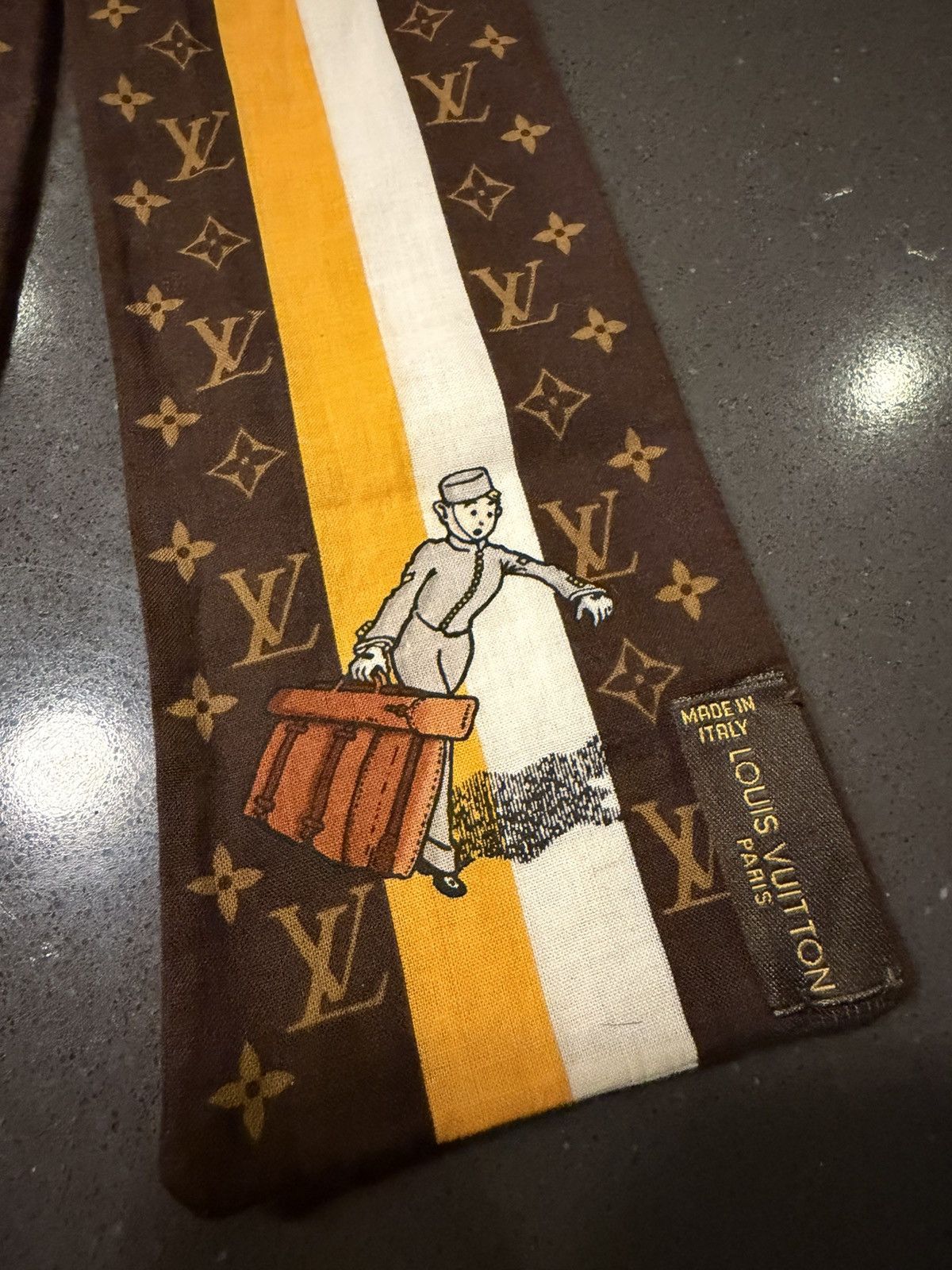 Louis Vuitton LOUIS VUITTON Limited Edition YELLOW GROOM Scarf Bandeau Size ONE SIZE - 1 Thumbnail