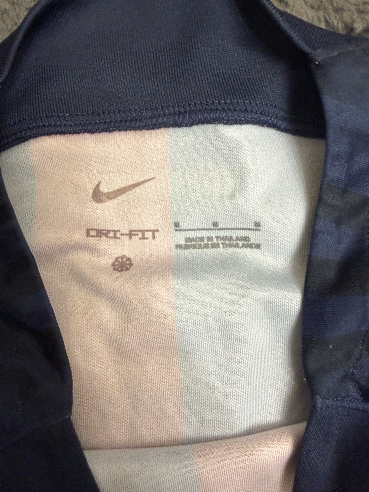 October's Very Own Barcelona OVO Jersey size M DRAKE Size US M / EU 48-50 / 2 - 3 Thumbnail