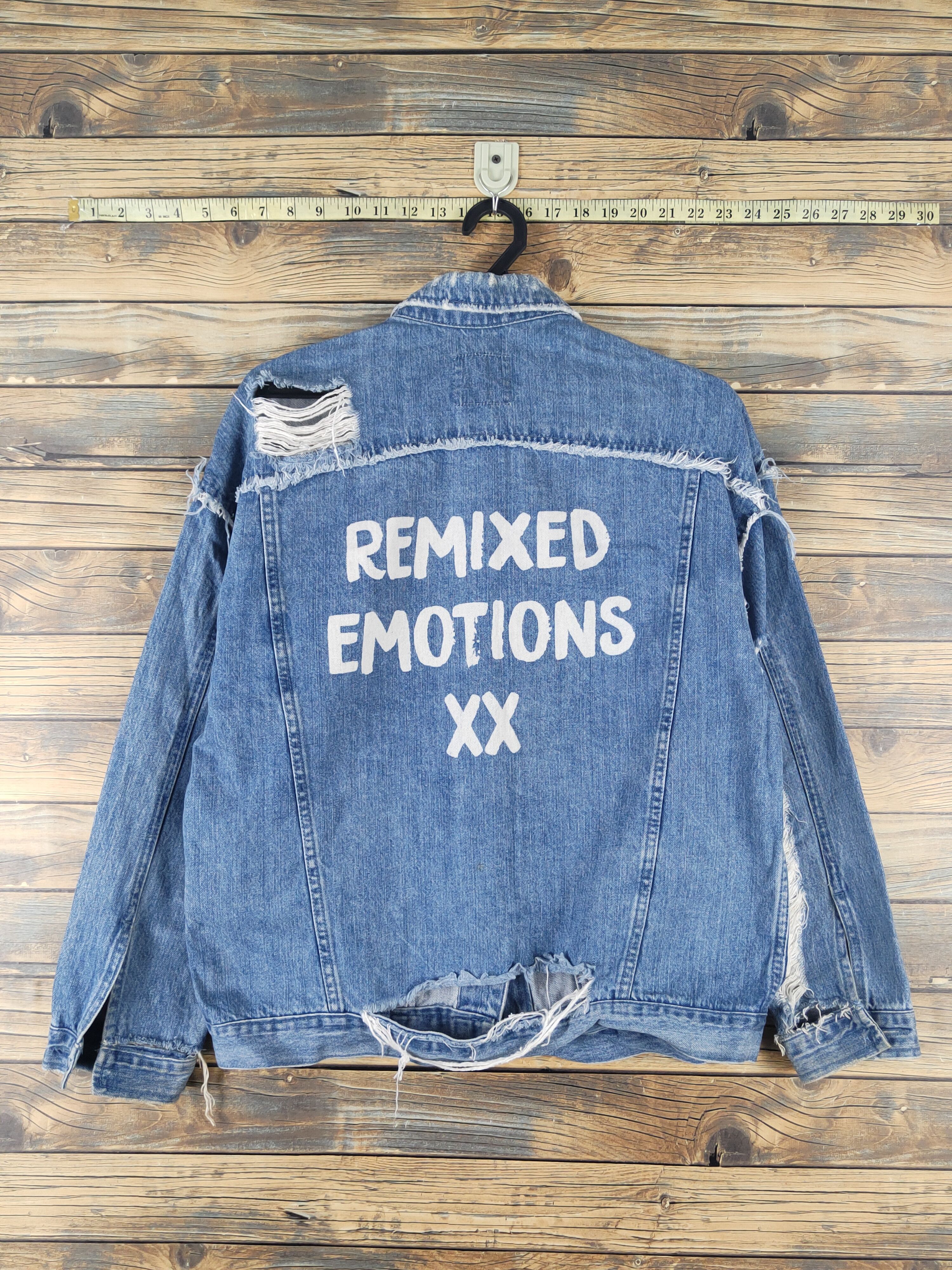 Bershka Bershka Blue Distressed Ripped Denim Jackets #W1756 Size XS / US 0-2 / IT 36-38 - 1 Thumbnail