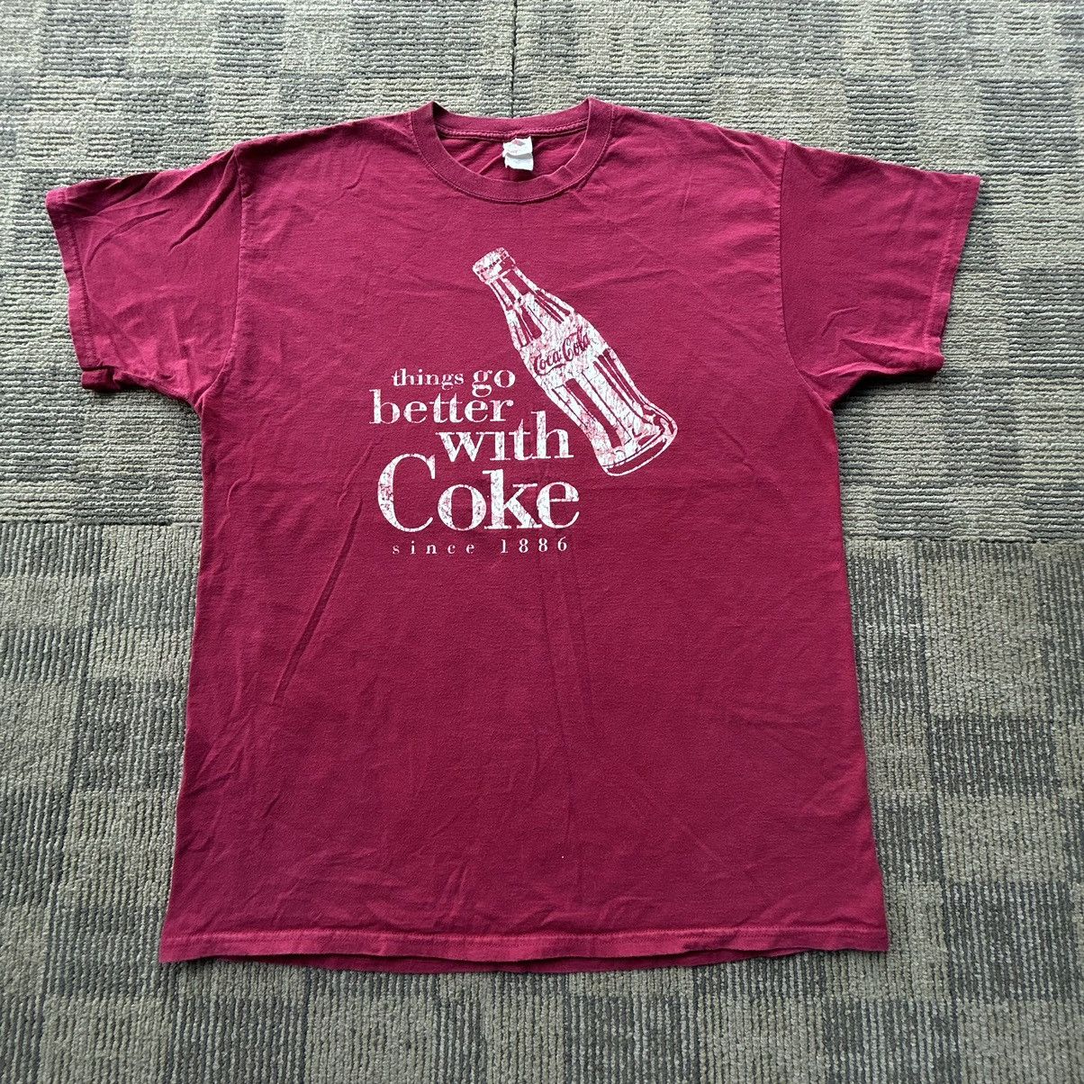 Coca Cola Coca-Cola Vtg “Things Go Better With Coke” Spell-Out T-shirt Size US XL / EU 56 / 4 - 1 Thumbnail