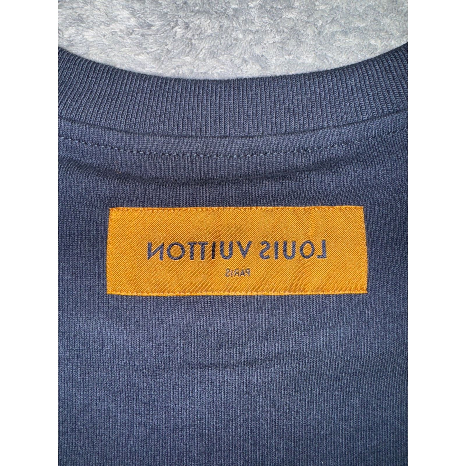Louis Vuitton Louis Vuitton Embroidered Logo Short Sleeve T-Shirt Medium M Size US M / EU 48-50 / 2 - 10 Thumbnail