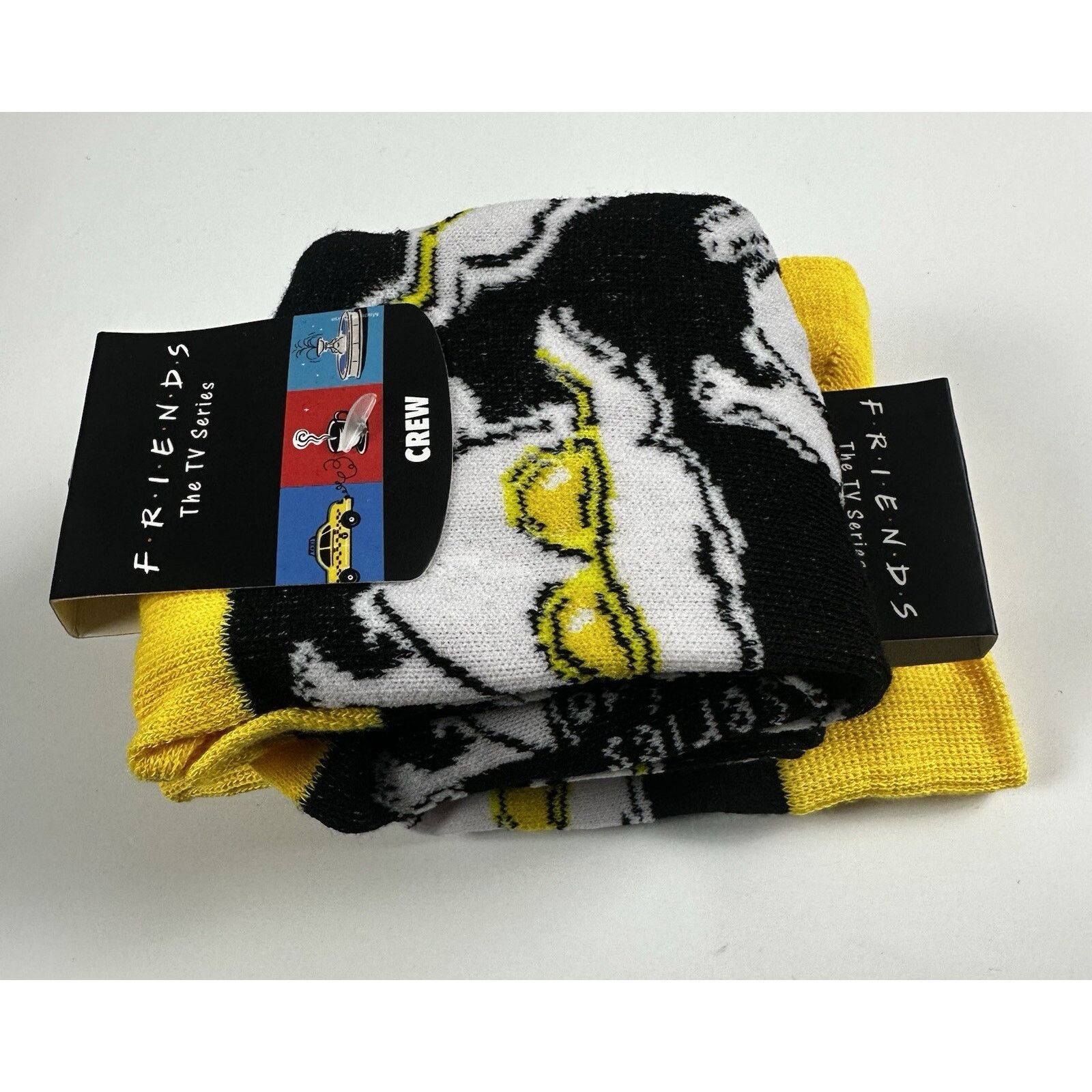 & Other Stories Friends TV Show Thanksgiving Crew Socks Bioworld Size 10-13 Size ONE SIZE - 2 Thumbnail