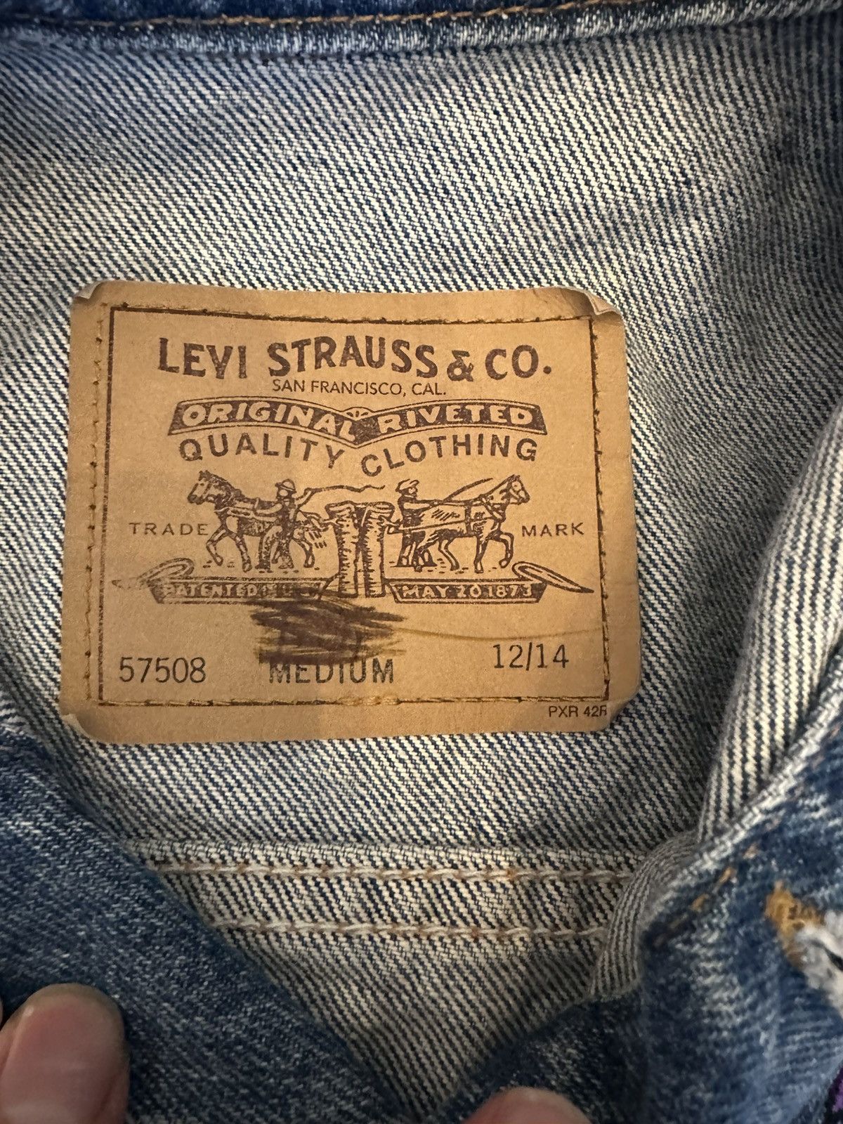 Levi's VTG Levi's Denim Trucker Women’s Medium-USA 90s Jean Jacket Size M / US 6-8 / IT 42-44 - 4 Thumbnail