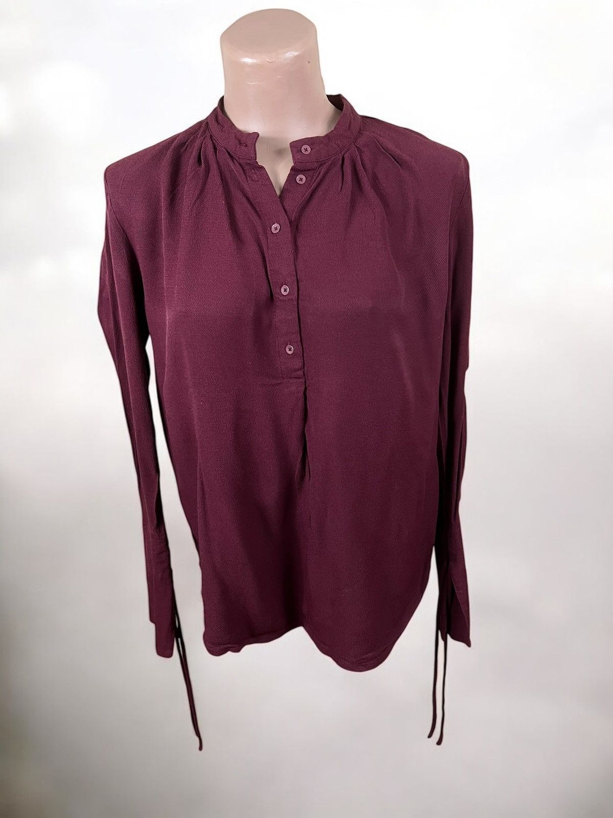 Tiger of Sweden Tiger of Sweden Abida viscose blouse size L Size L / US 10 / IT 46 - 1 Thumbnail