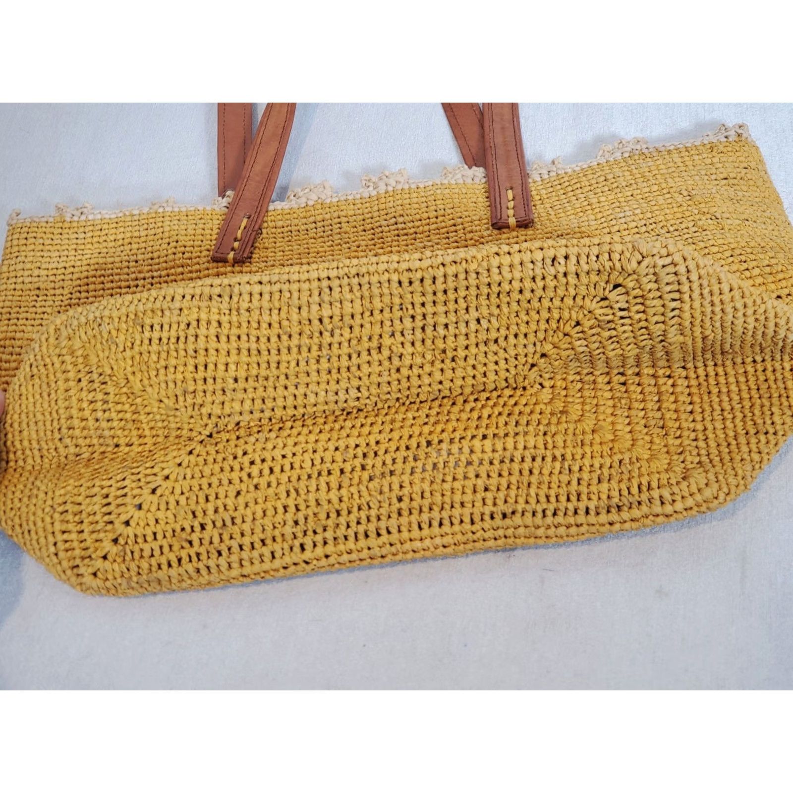 Vintage VINTAGE Mar Y Sol Handmade Hand Bag 100% Crocheted Raffia Sunflower Leather Handles New with Tags Size ONE SIZE - 4 Thumbnail