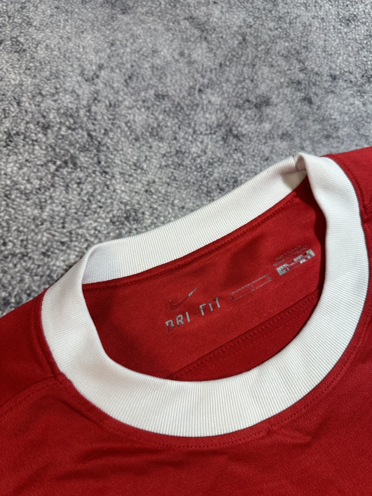Nike × Vintage Vintage Nike Arsenal Soccer Jersey Streetwear Style Rare VTg Size US L / EU 52-54 / 3 - 4 Thumbnail