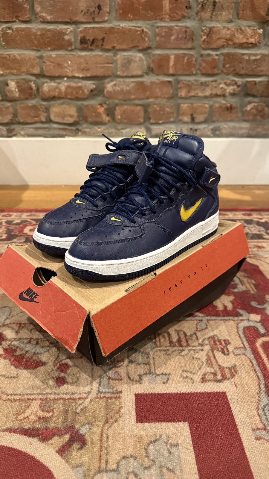 Nike Air Force 1 Mid SC (BG) “Jewel Midnight Navy” Size 6 Size US 6 / EU 39 - 1 Thumbnail
