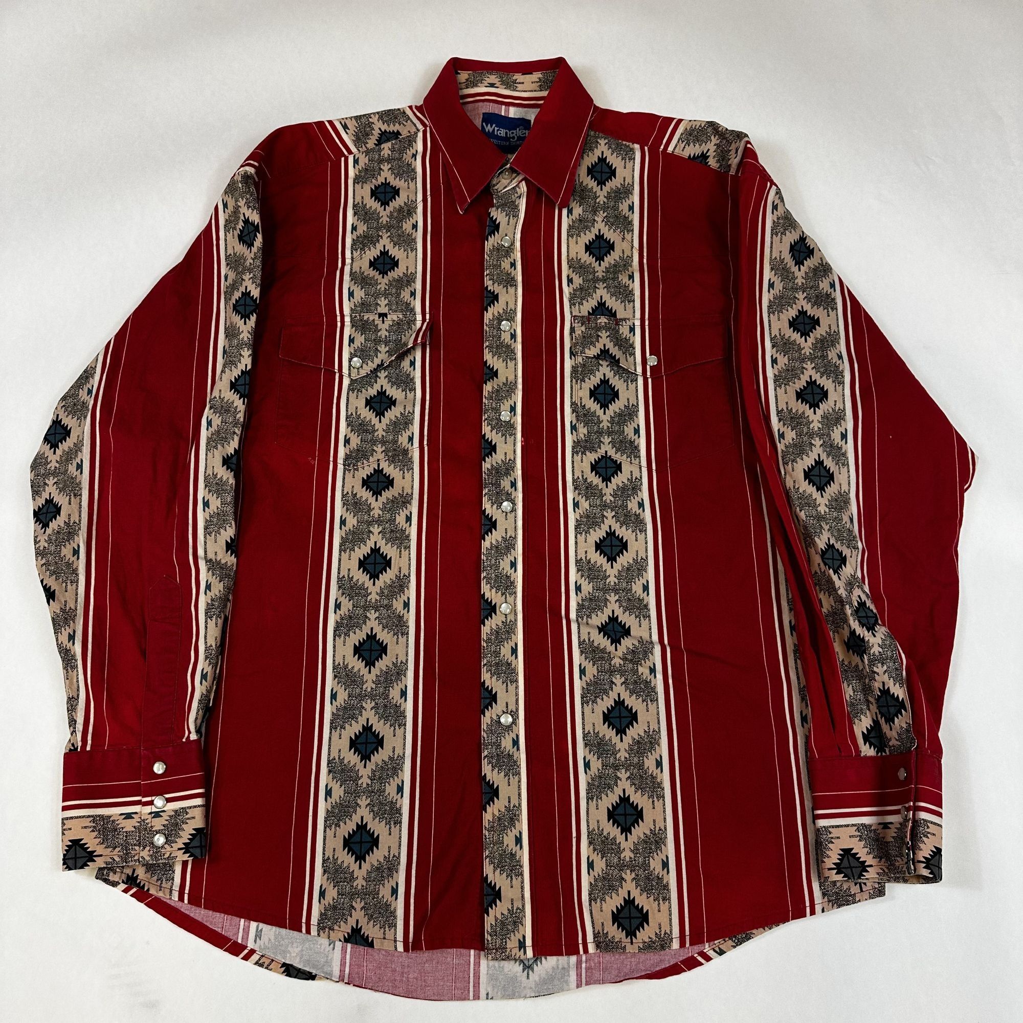Wrangler Wrangler Western Red Aztec Stripe Long Sleeve Button-Up Shir Size US L / EU 52-54 / 3 - 1 Thumbnail