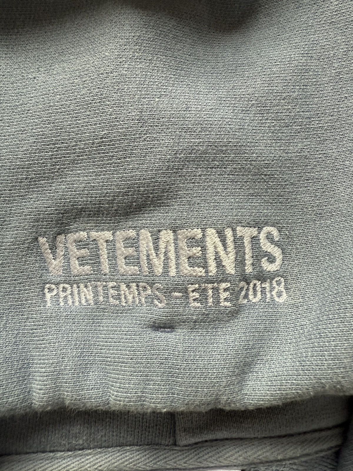 Vetements Vetements Unicorns 2018 Size US M / EU 48-50 / 2 - 6 Thumbnail