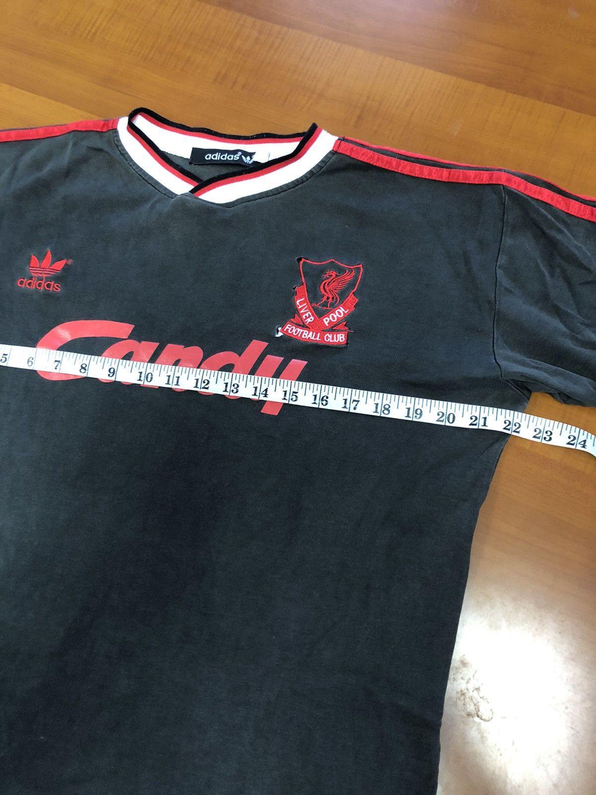 Adidas Adidas Liverpool Vintage TShirt Size US M / EU 48-50 / 2 - 11 Thumbnail