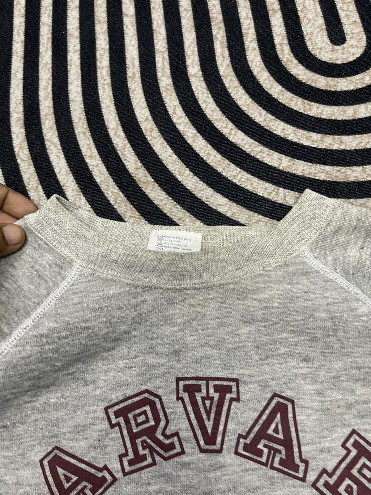 Hanes VINTAGE 70s/80s HAVARD ATH. DEPT SWEATSHIRT DISTRESSED Size US M / EU 48-50 / 2 - 10 Thumbnail