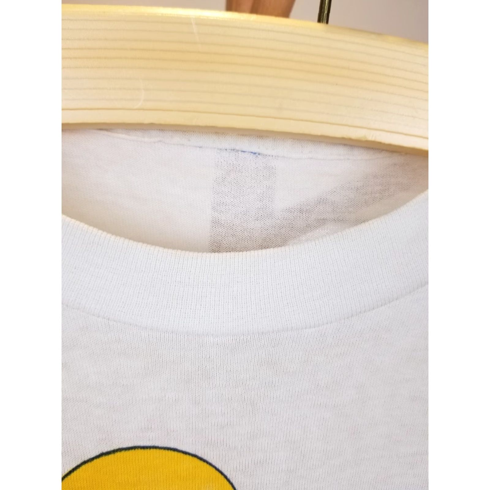Budweiser VINTAGE Budweiser KING OF BEER SUPER PAPER THIN 50/50 T-SHIRT SZ LARGE Shirt Mens White 80's Retro Band Beer USA 26 inch Back 20 inch Chest Size L Size US L / EU 52-54 / 3 - 2 Thumbnail