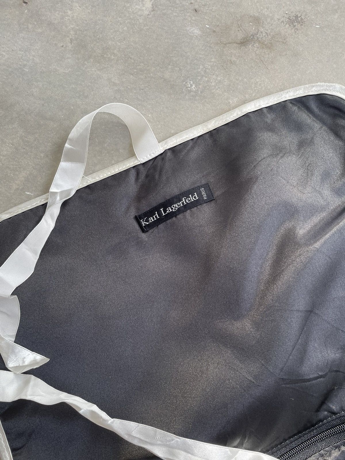 Karl Lagerfeld × Vintage KARL LAGERFELD VINTAGE TOILETARY BAG Size ONE SIZE - 3 Thumbnail