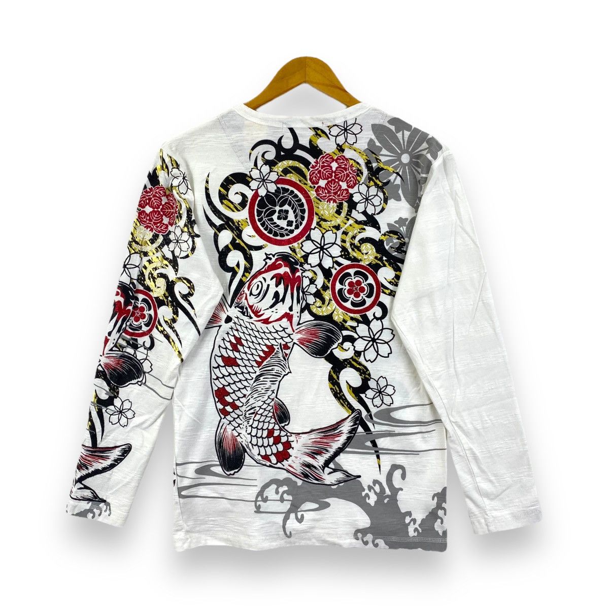 Japanese Brand × Vintage Vintage SUKAJAN KOI FISH Design Japanese Traditional Tee Size US M / EU 48-50 / 2 - 1 Thumbnail