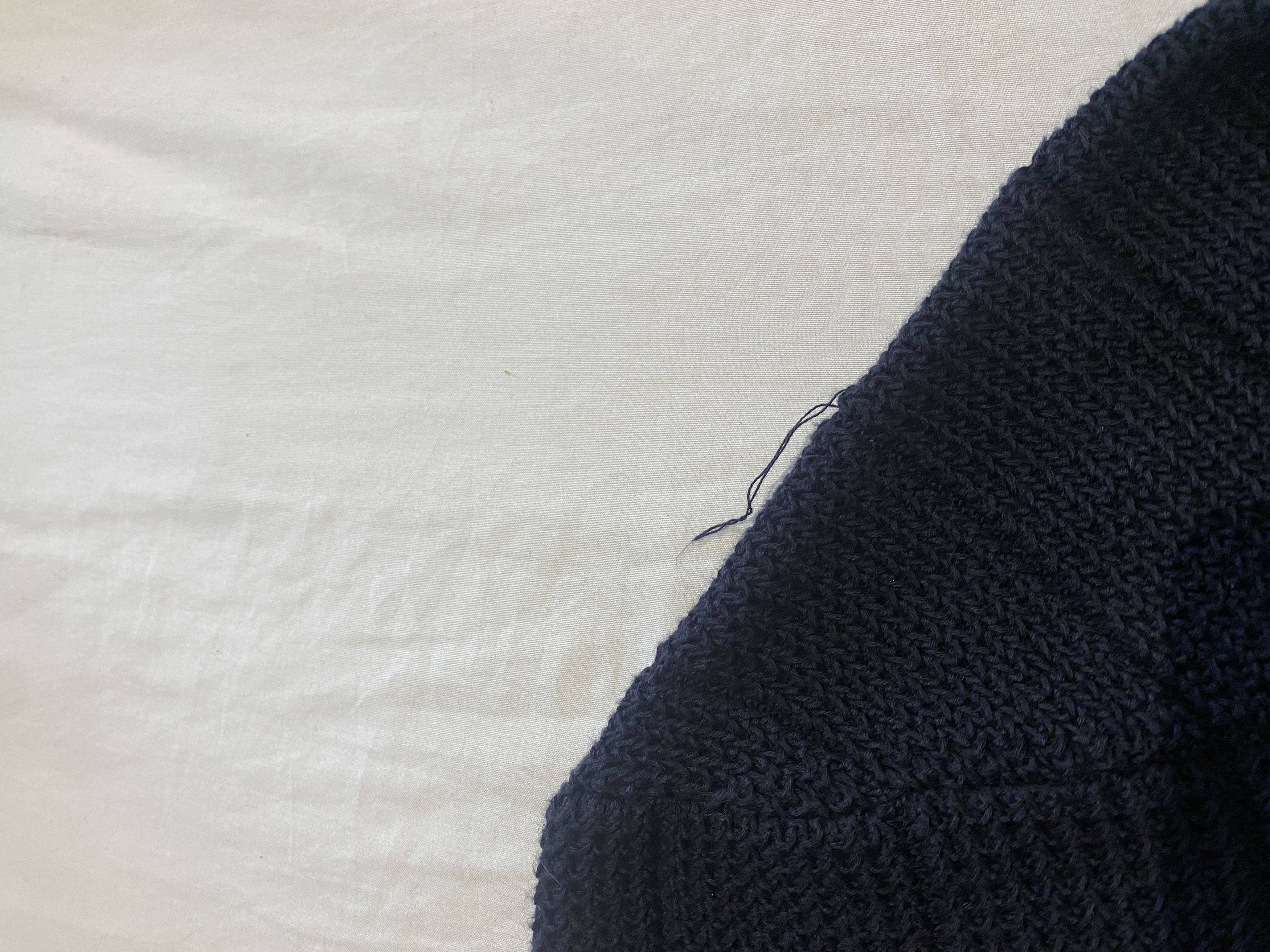 Maison Kitsune Maison Kitsune small fox logo sweater knitwear Size US S / EU 44-46 / 1 - 8 Thumbnail