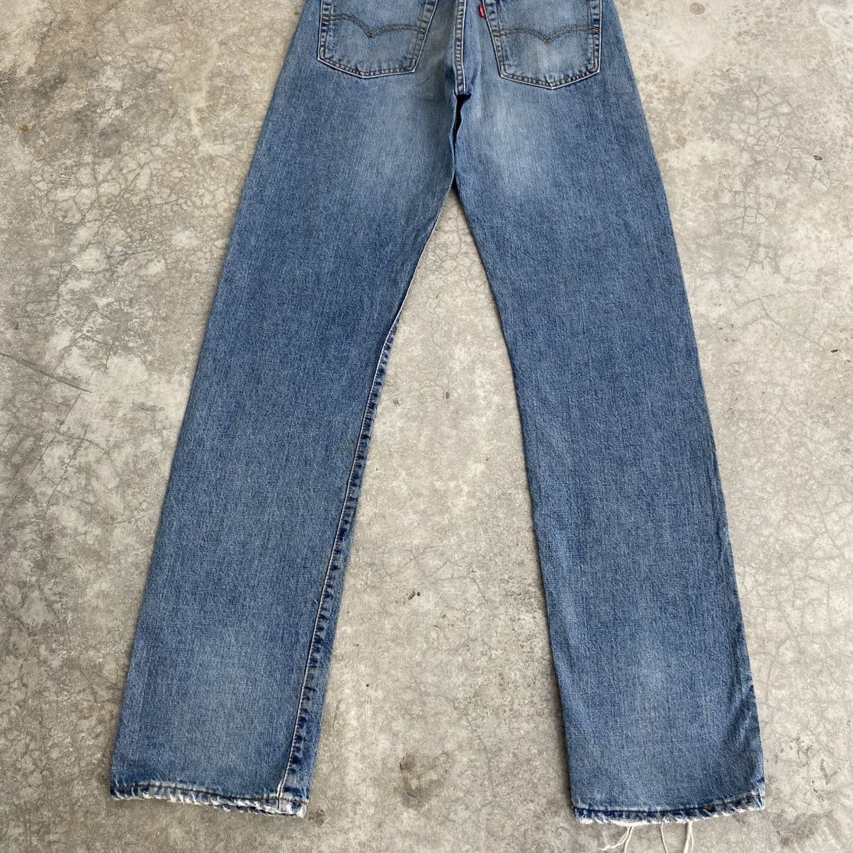 Levi's Vintage Levis 551ZXX Big E Faded Blue Selvedge LVC Jeans Size US 30 / EU 46 - 13 Thumbnail