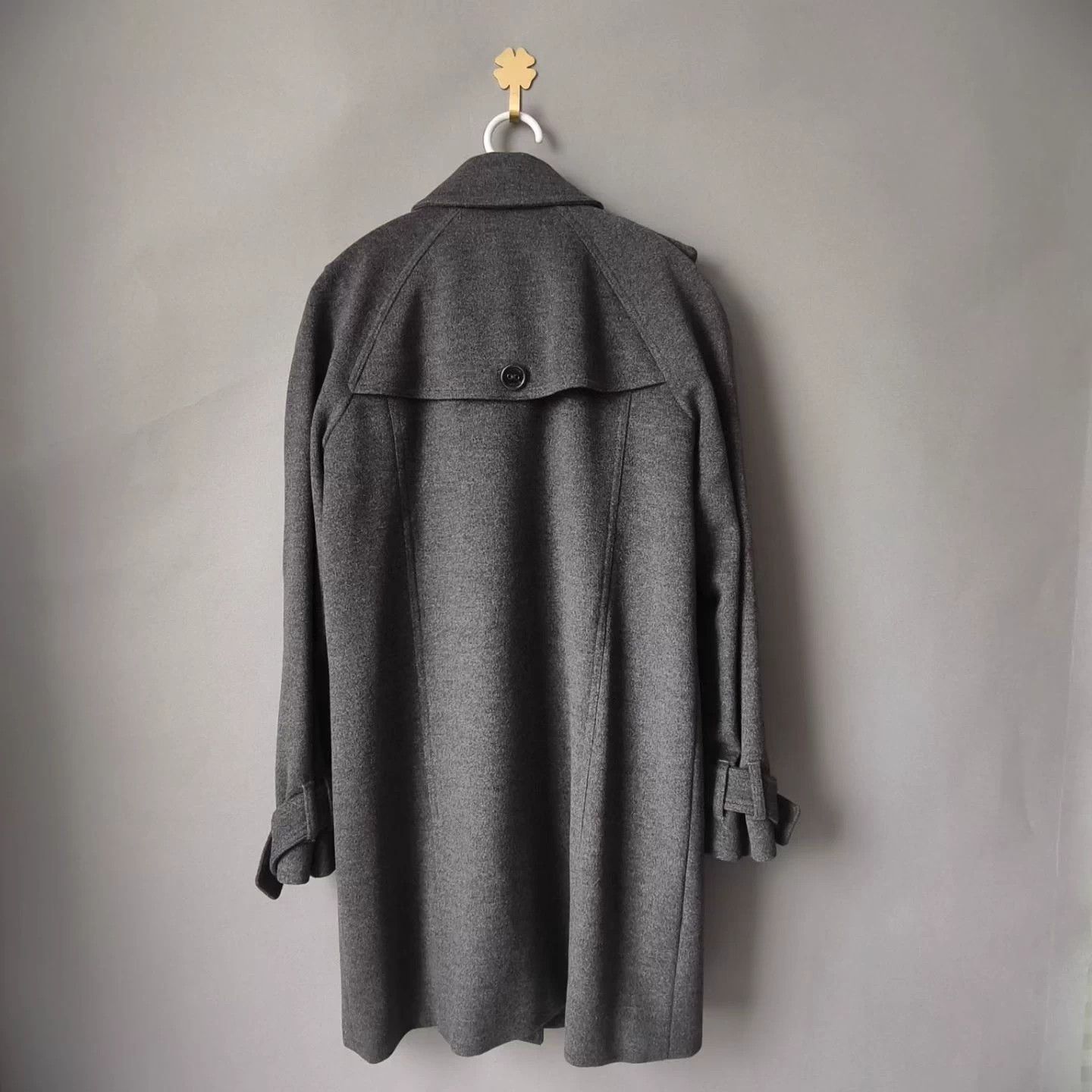 Burberry Burberry Women's Solid Wool Cashmere Coat UK4 Size XS / US 0-2 / IT 36-38 - 5 Thumbnail