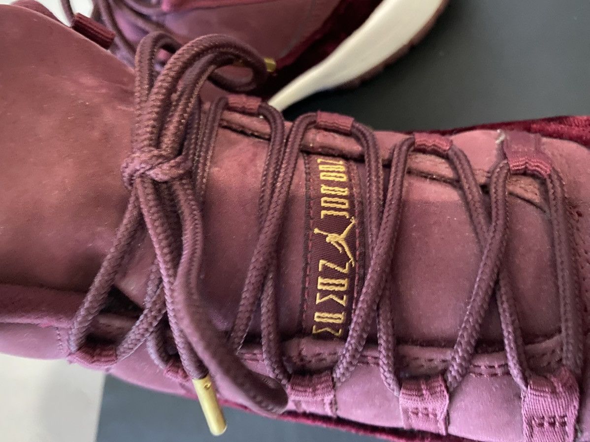 Jordan Brand Air Jordan Burgundy Velvet Jordan 11 Retro Heiress Sneakers Size US 6.5 / IT 36.5 - 4 Thumbnail