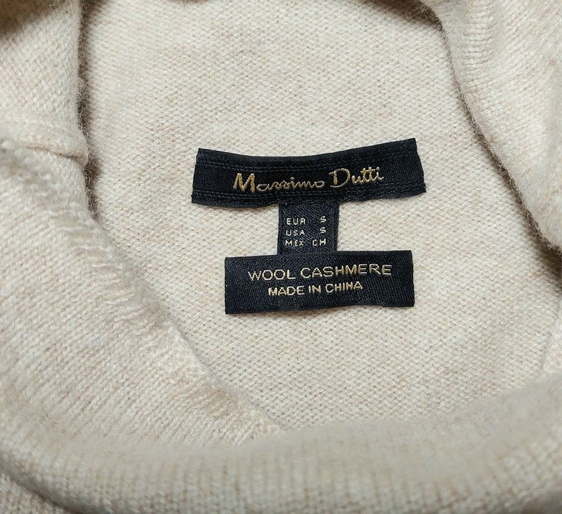 Massimo Dutti 95% wool 5% cashmere turtleneck sweater jumper beige Size S / US 4 / IT 40 - 3 Thumbnail