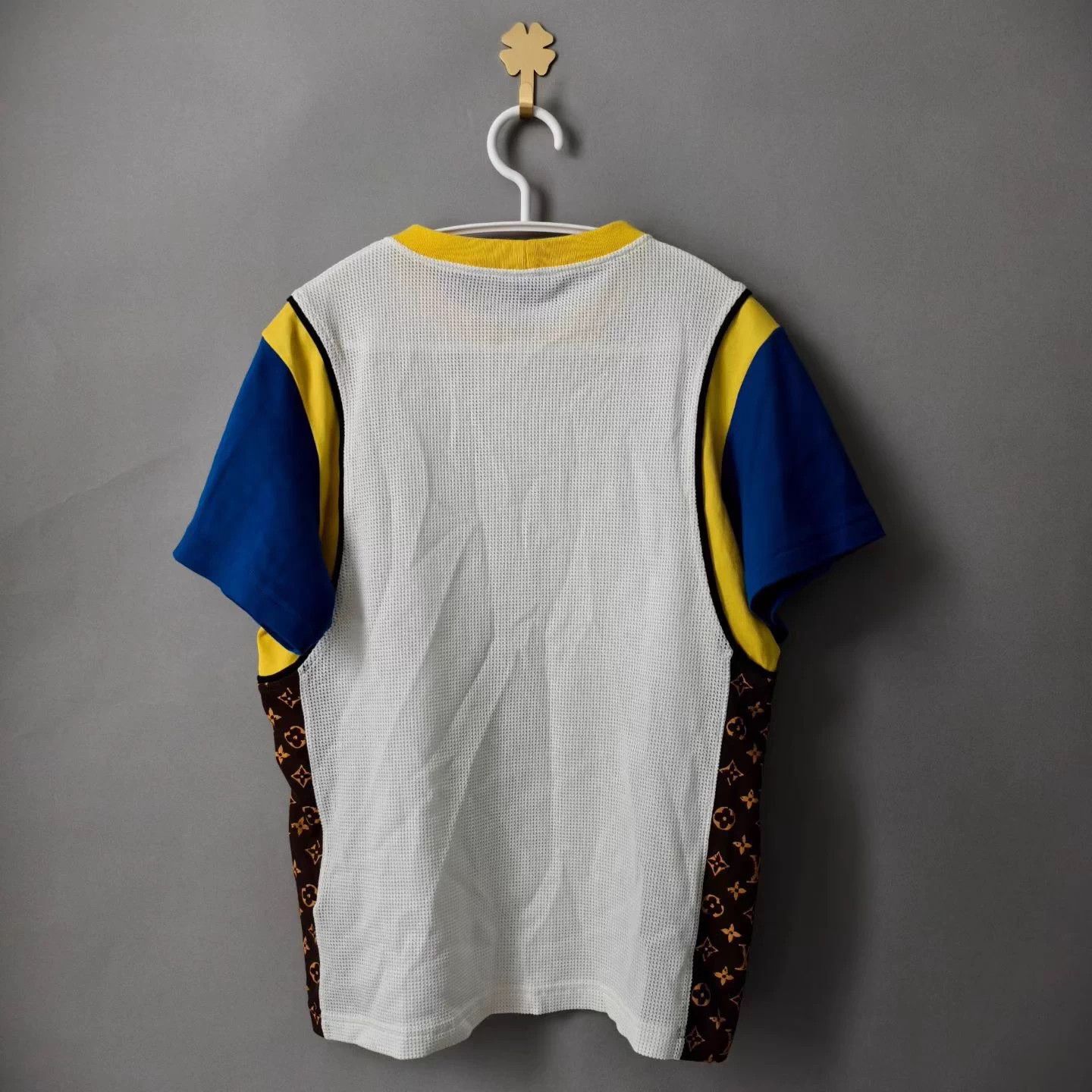 Louis Vuitton Louis Vuitton Monogram blocked logo short sleeve Size US S / EU 44-46 / 1 - 2 Thumbnail