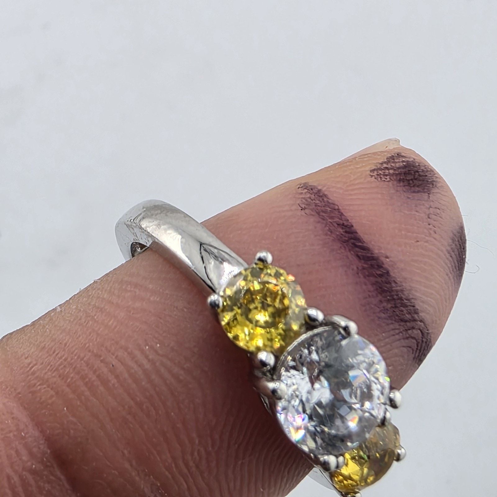 Other 925 Sterling Silver CZ Three Stone Ring 8.75 Clear Yellow Size ONE SIZE - 2 Thumbnail