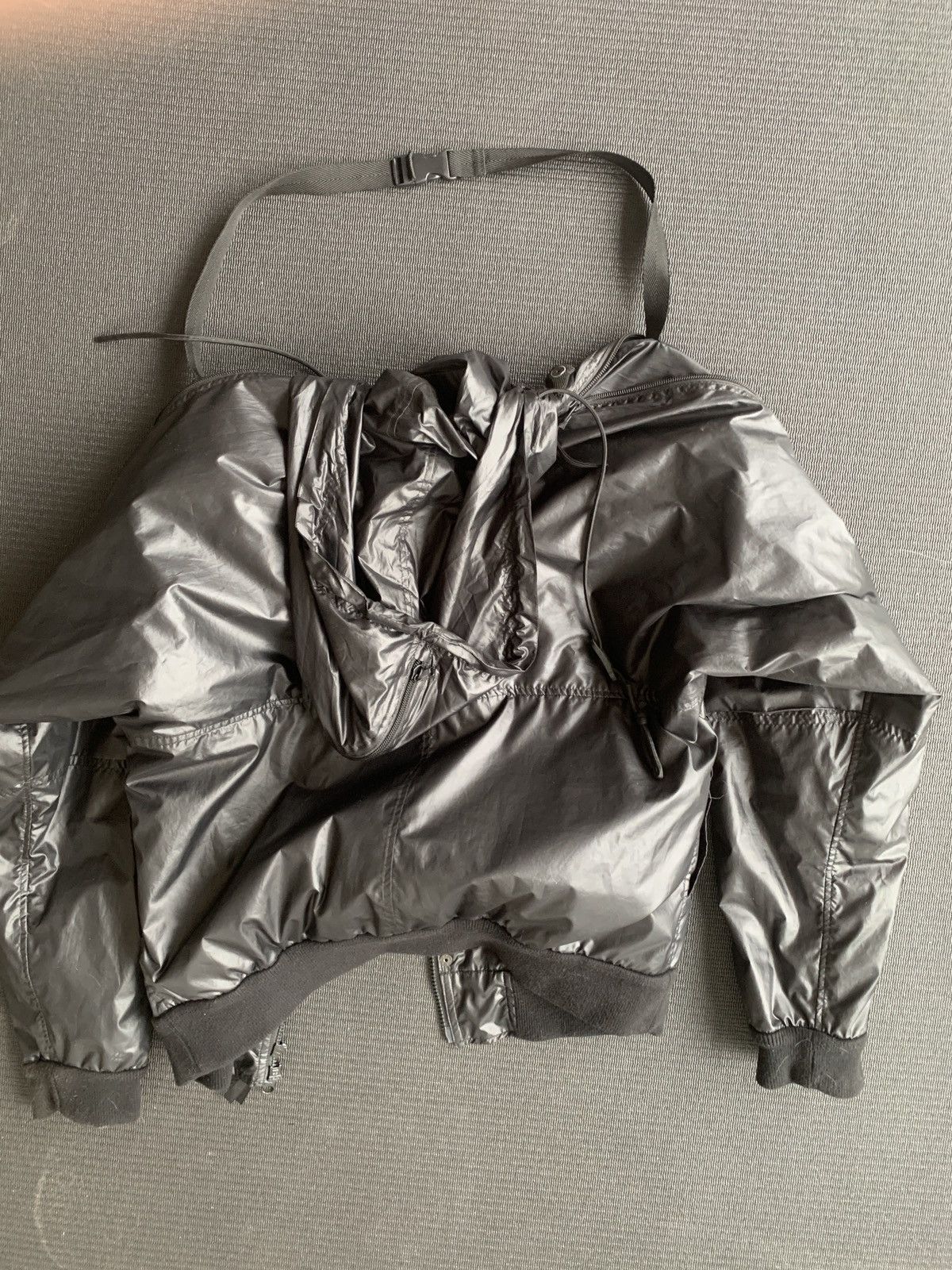 Final Home Premium survival cropped jacket Size US S / EU 44-46 / 1 - 4 Thumbnail